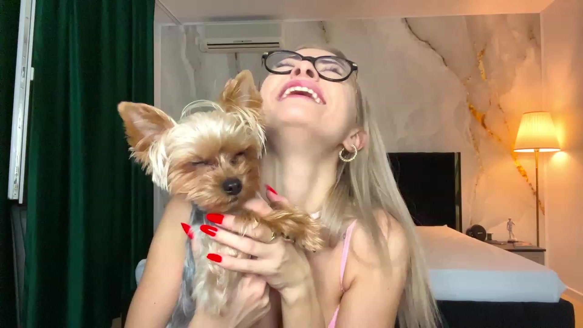 Gallery image thumbnail from BaayBee__'s myfreecams stream on, 09/24/2023, 23:00 image 19 of 20