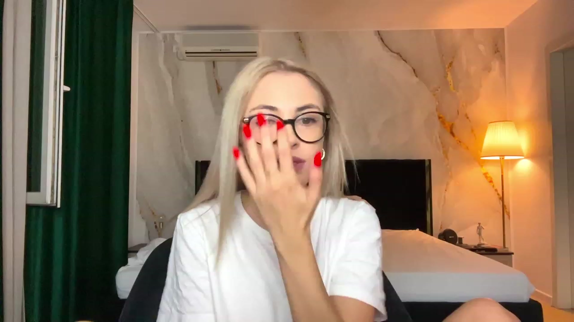 Gallery image thumbnail from BaayBee__'s myfreecams stream on, 09/25/2023, 23:23 image 13 of 20