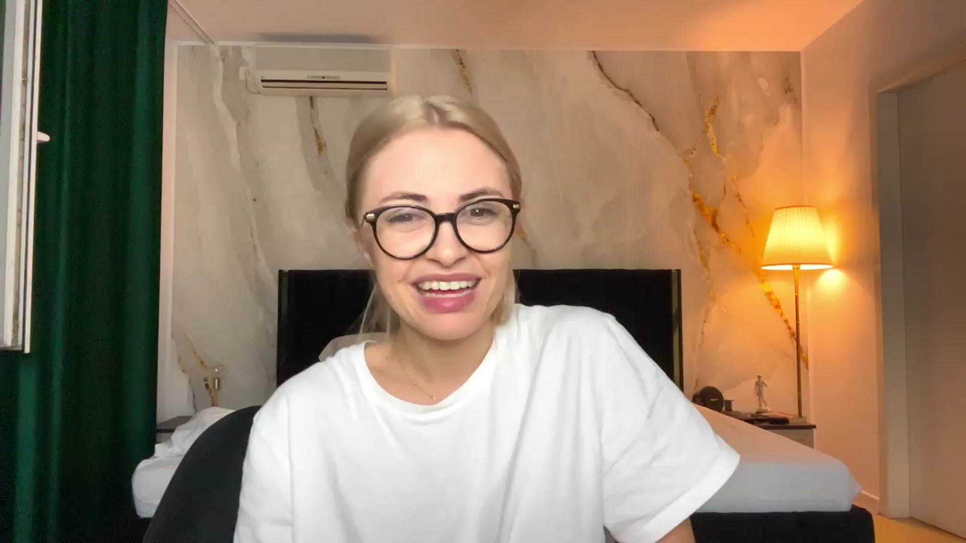 Gallery image thumbnail from BaayBee__'s myfreecams stream on, 09/25/2023, 23:23 image 15 of 20