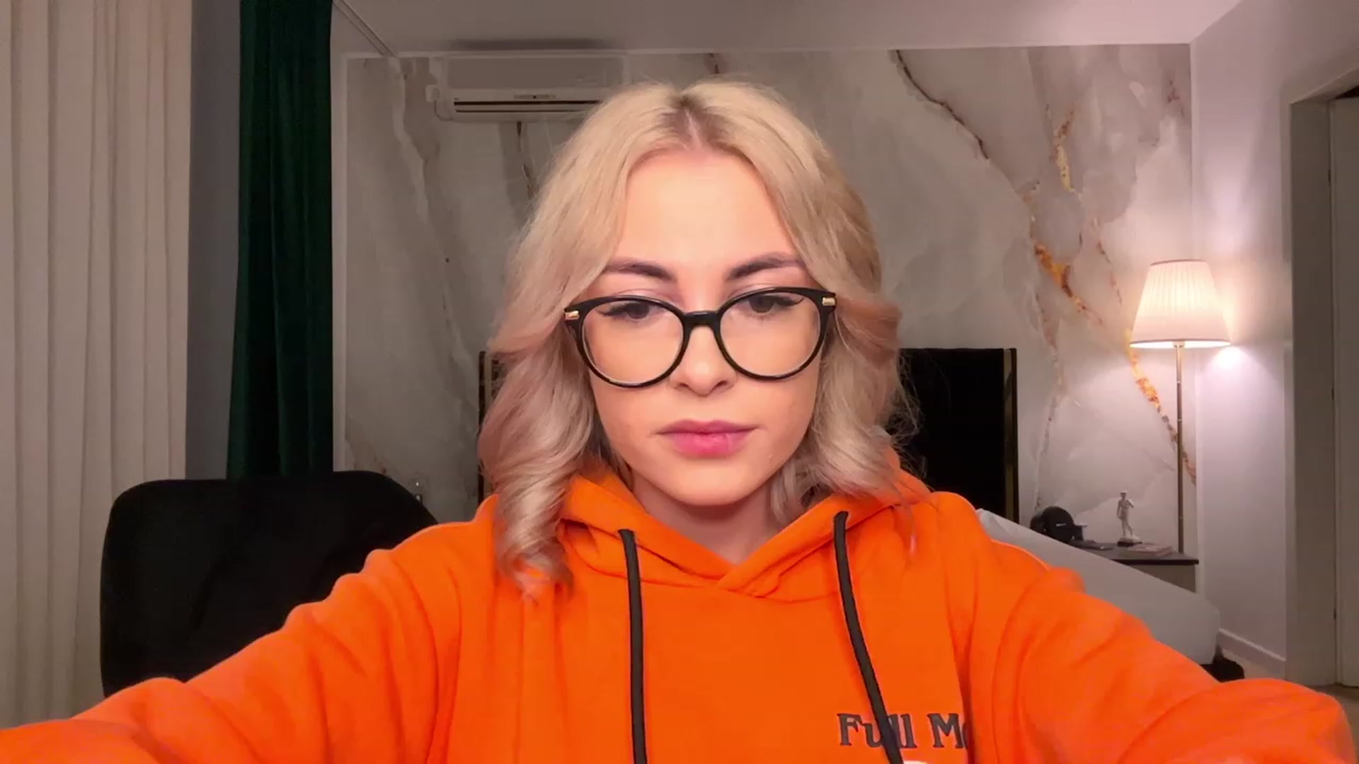 Gallery image thumbnail from BaayBee__'s myfreecams stream on, 09/29/2023, 21:51 image 20 of 20
