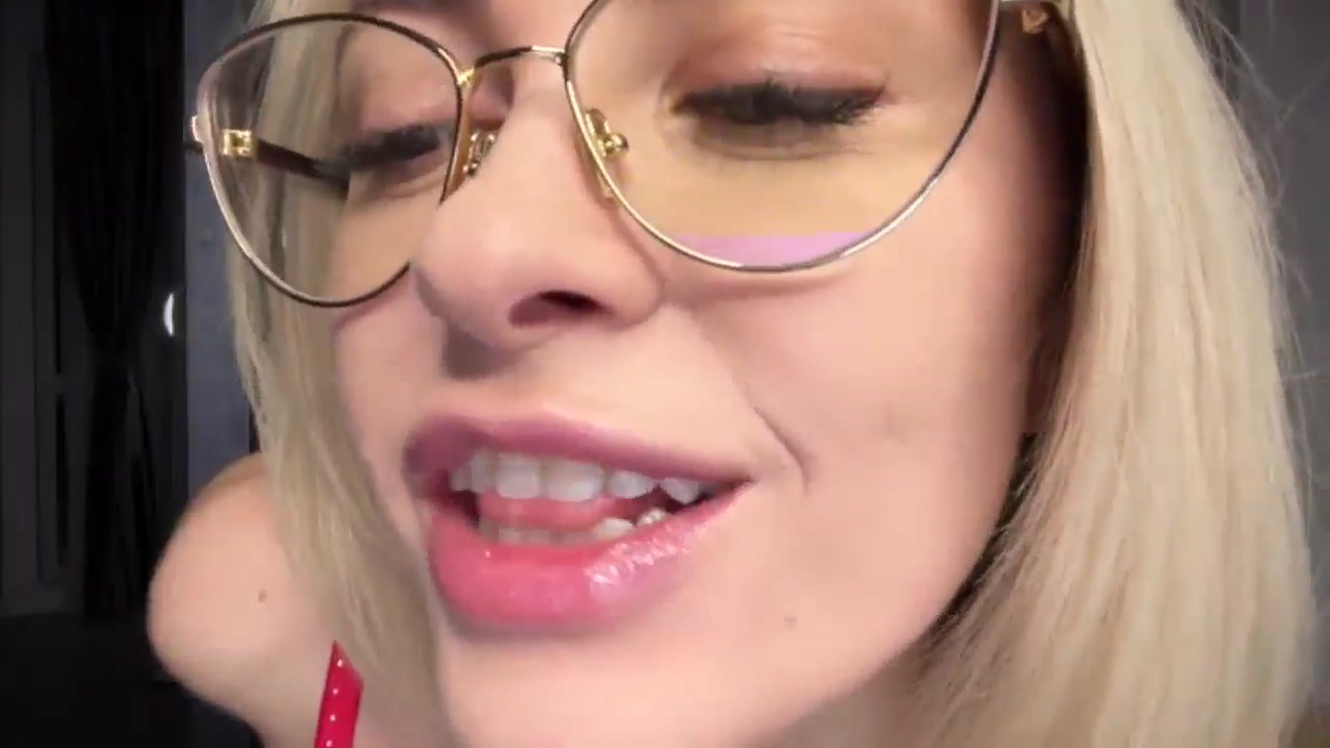 Gallery image thumbnail from BaayBee__'s myfreecams stream on, 06/04/2024, 22:54 image 8 of 20