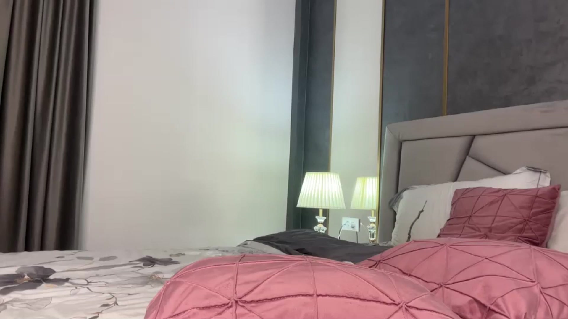 Gallery image thumbnail from BaayBee__'s myfreecams stream on, 06/17/2024, 02:54 image 9 of 20