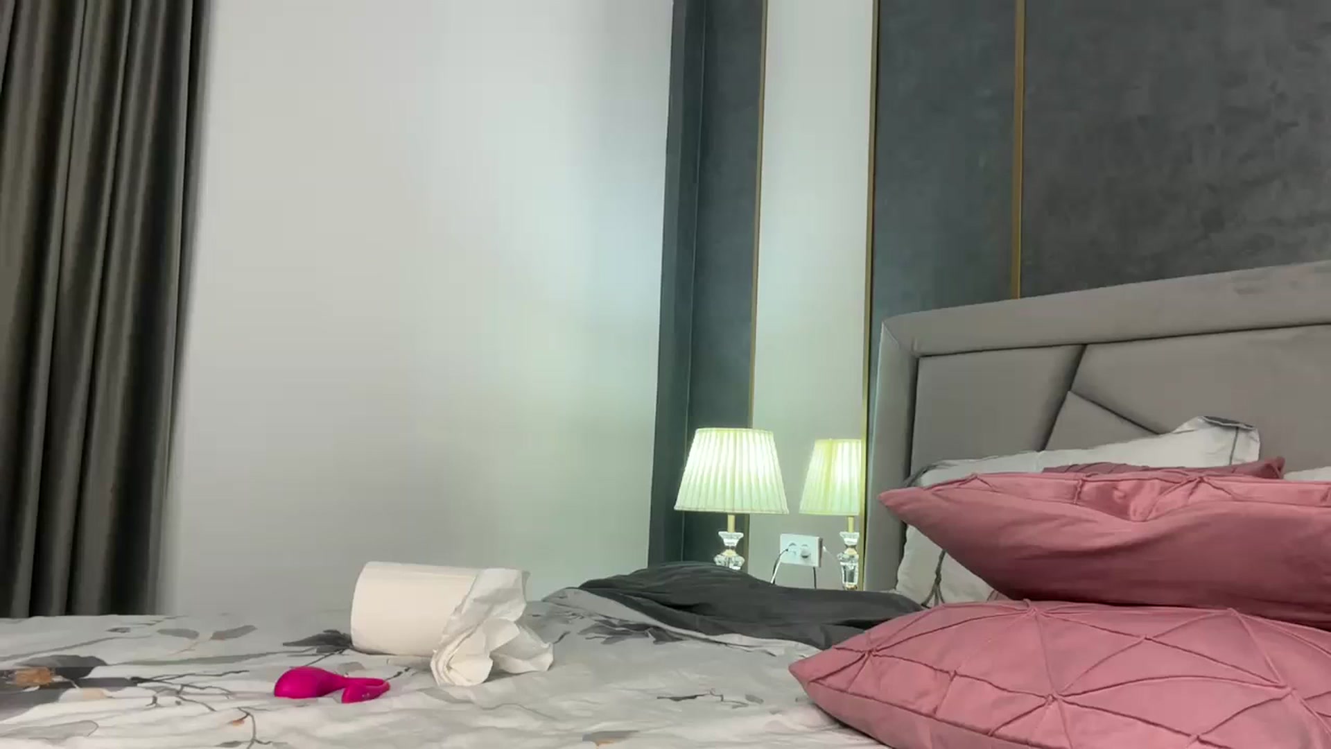 Gallery image thumbnail from BaayBee__'s myfreecams stream on, 06/17/2024, 03:45 image 3 of 20