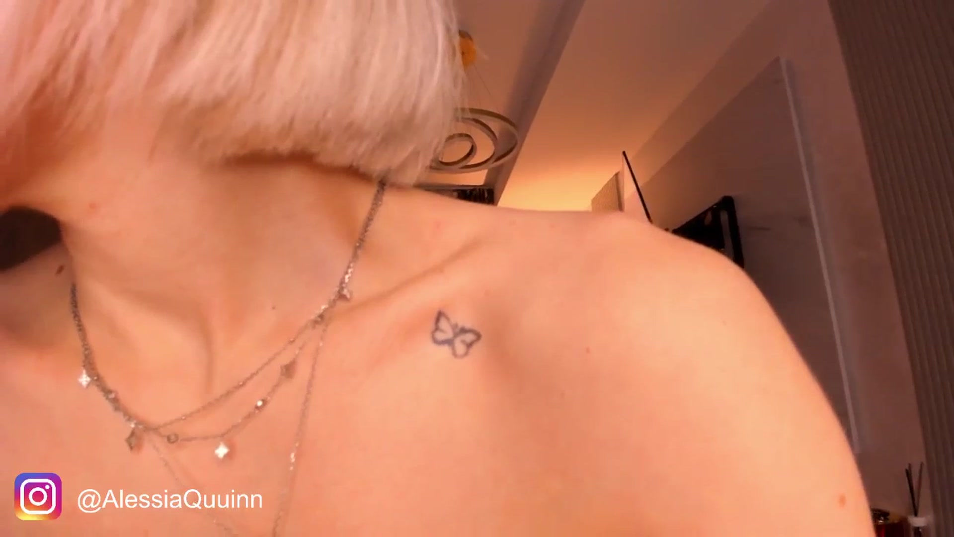 Gallery image thumbnail from BaayBee__'s myfreecams stream on, 12/26/2024, 23:45 image 6 of 20