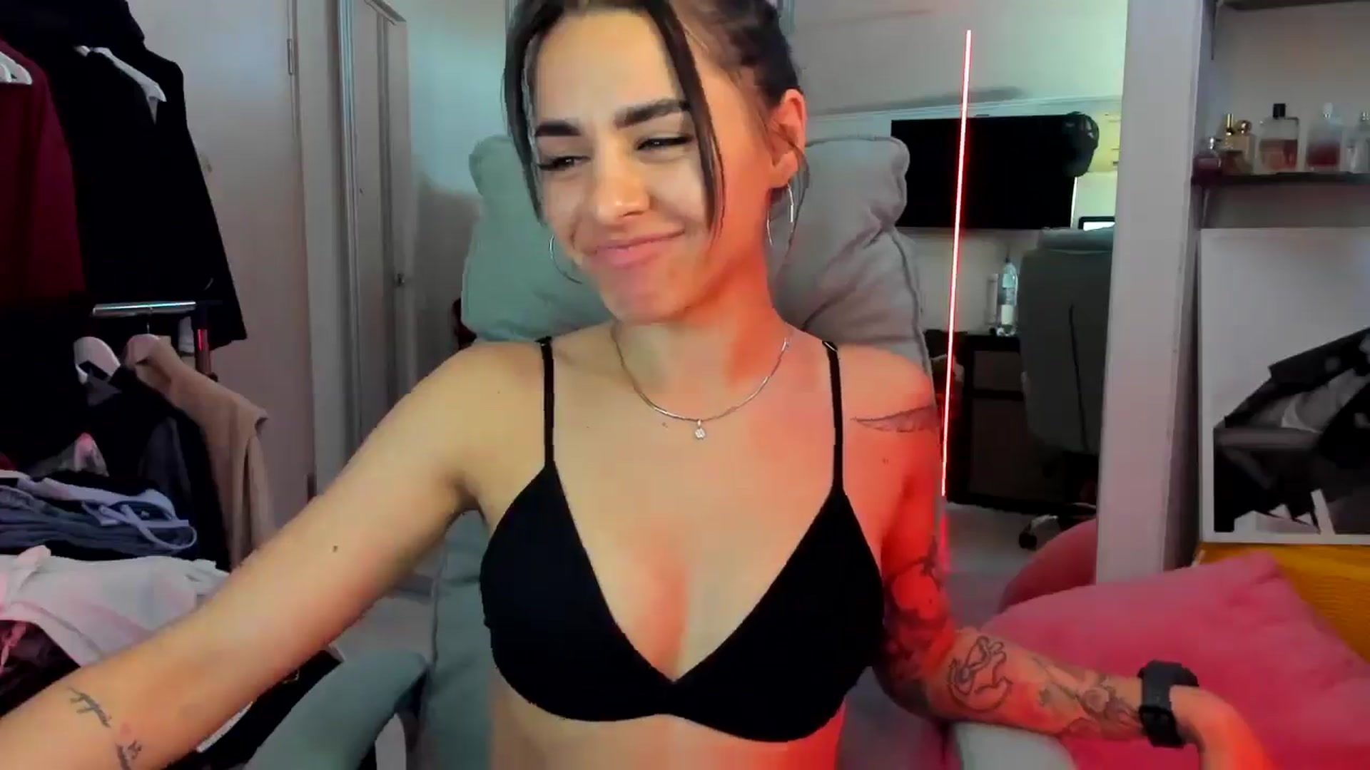 Gallery image thumbnail from BabaYaga___'s myfreecams stream on, 06/01/2025, 15:32 image 3 of 20