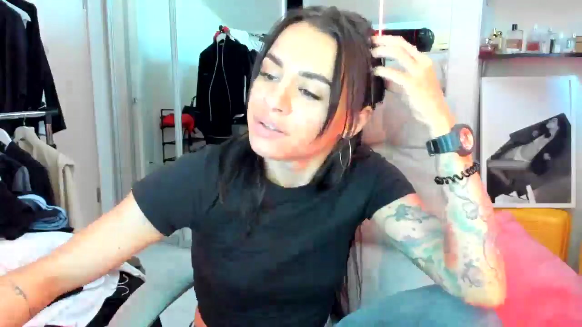 Gallery image thumbnail from BabaYaga___'s myfreecams stream on, 06/02/2025, 10:56 image 15 of 20