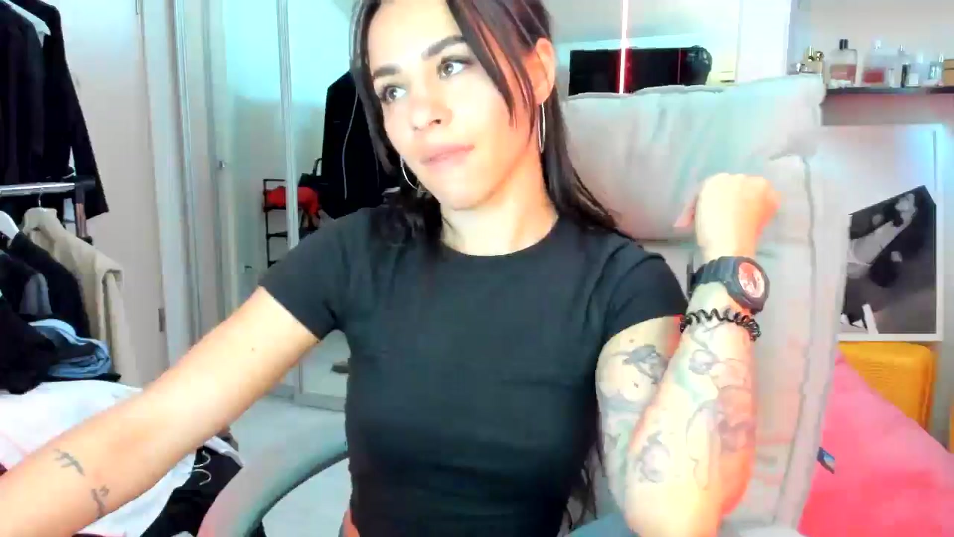 Gallery image thumbnail from BabaYaga___'s myfreecams stream on, 06/02/2025, 10:56 image 9 of 20