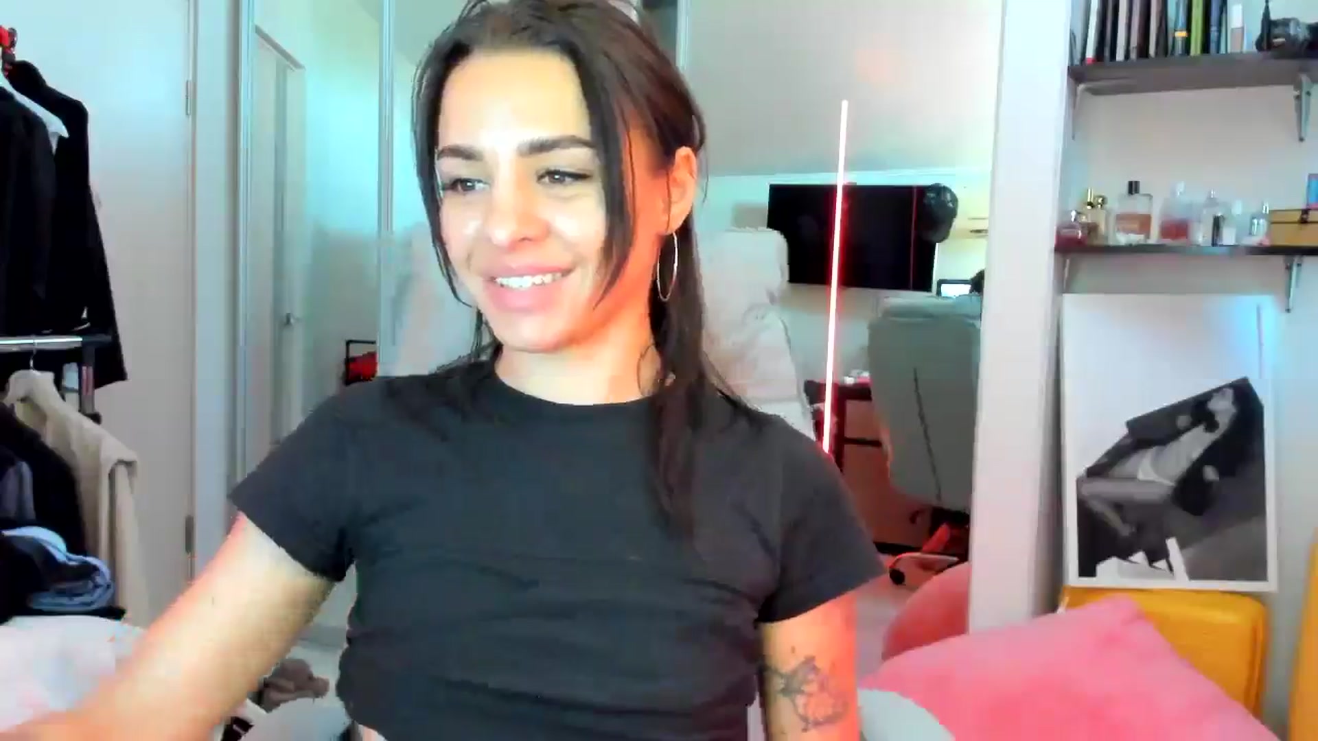 Gallery image thumbnail from BabaYaga___'s myfreecams stream on, 06/02/2025, 11:36 image 11 of 20