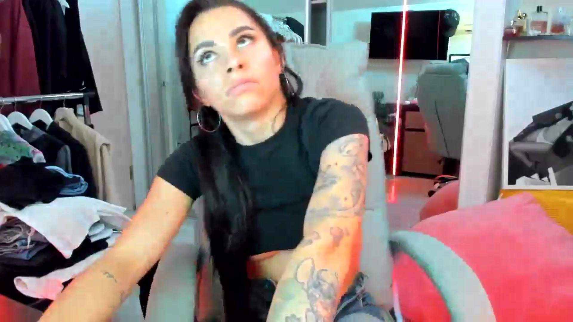 Gallery image thumbnail from BabaYaga___'s myfreecams stream on, 06/02/2025, 13:21 image 18 of 20