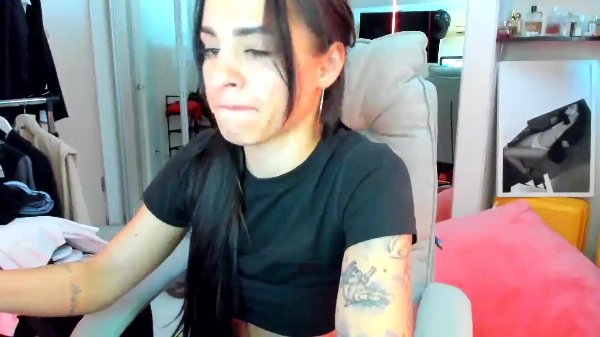 Gallery image thumbnail from BabaYaga___'s myfreecams stream on, 06/02/2025, 13:21 image 4 of 20