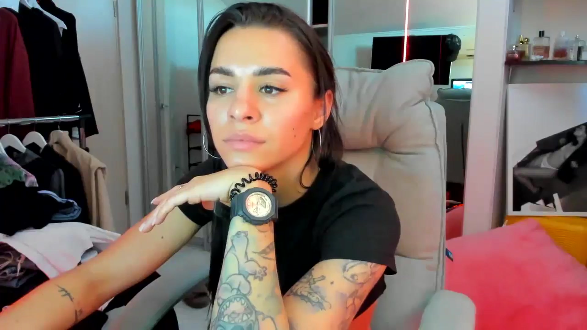 Gallery image thumbnail from BabaYaga___'s myfreecams stream on, 06/02/2025, 13:21 image 13 of 20