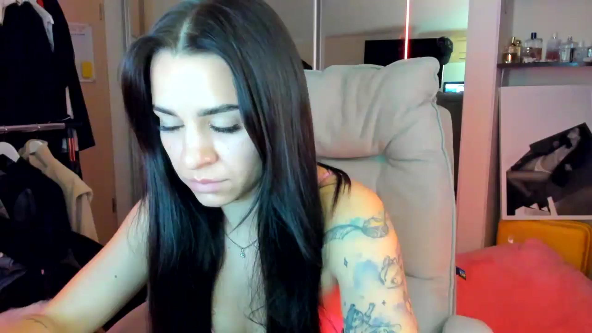 Gallery image thumbnail from BabaYaga___'s myfreecams stream on, 06/03/2025, 21:15 image 18 of 20