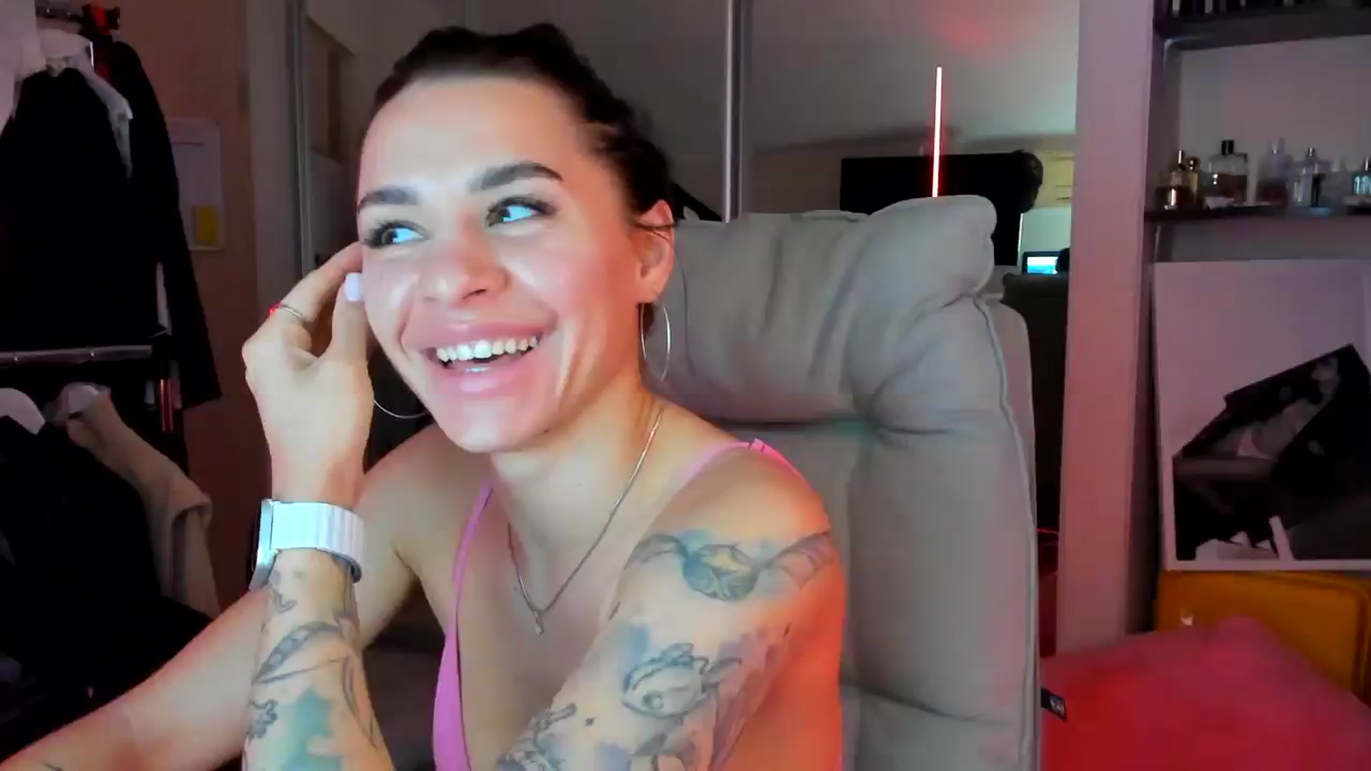 Gallery image thumbnail from BabaYaga___'s myfreecams stream on, 06/03/2025, 21:15 image 4 of 20