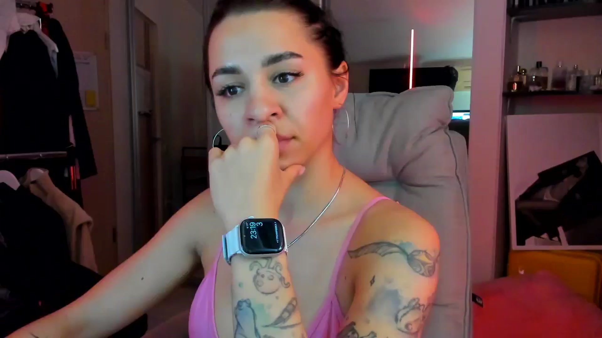 Gallery image thumbnail from BabaYaga___'s myfreecams stream on, 06/03/2025, 21:15 image 1 of 20