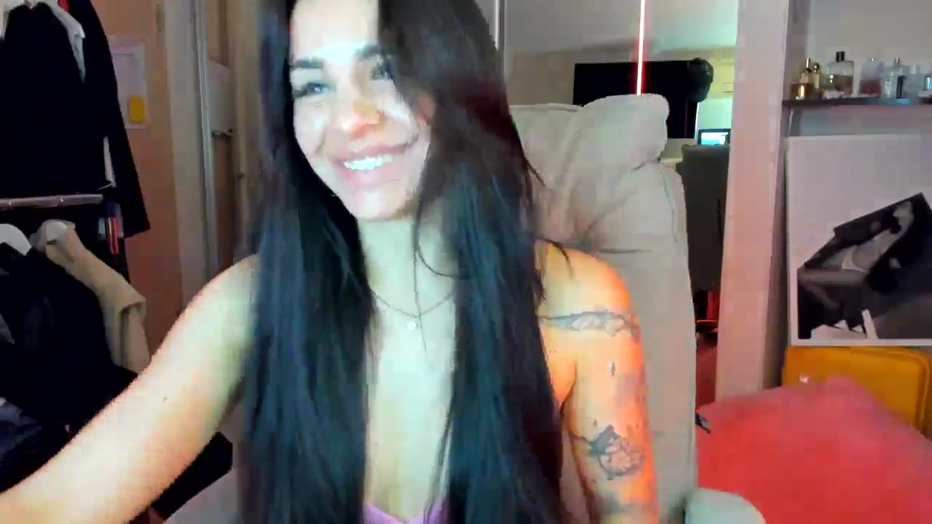 Gallery image thumbnail from BabaYaga___'s myfreecams stream on, 06/03/2025, 21:15 image 12 of 20