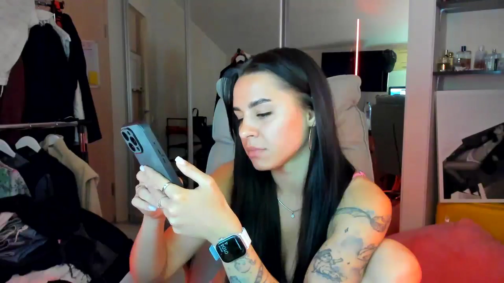 Gallery image thumbnail from BabaYaga___'s myfreecams stream on, 06/03/2025, 22:08 image 18 of 20