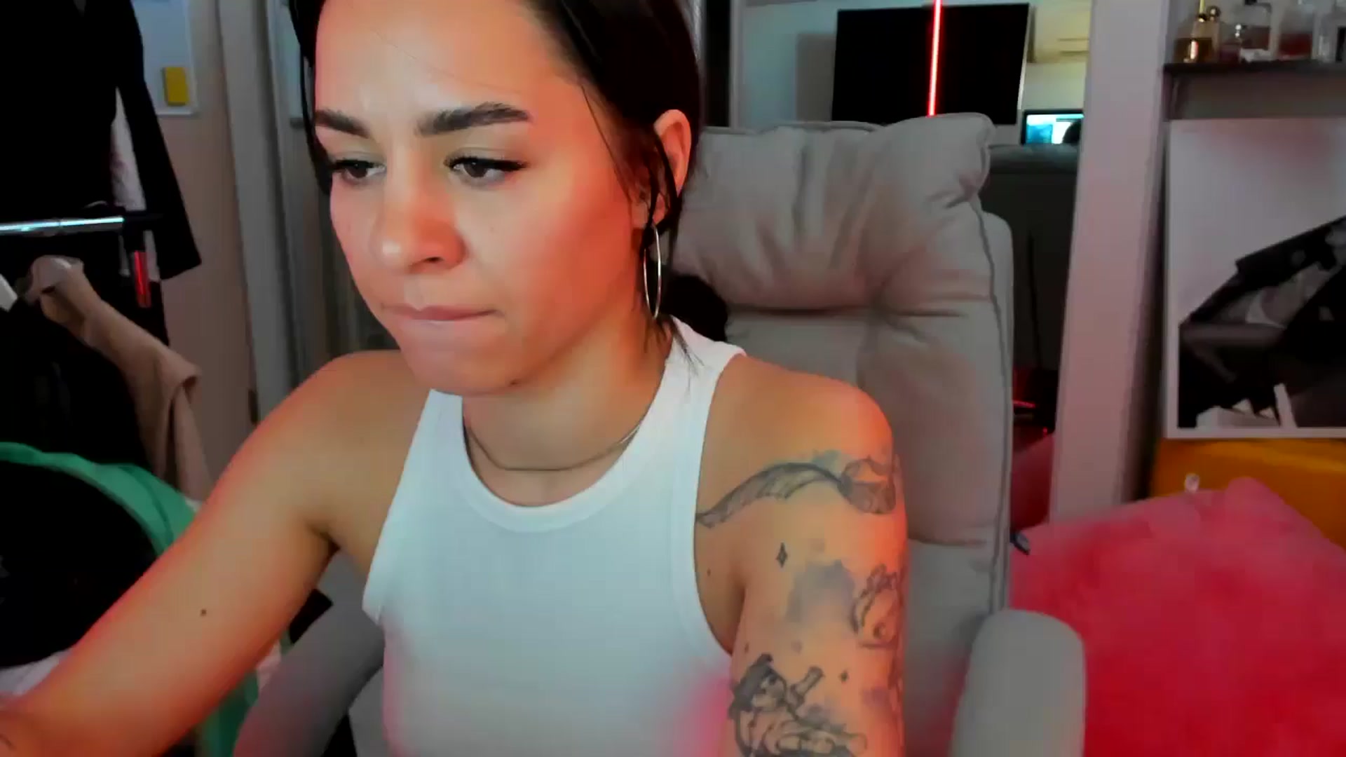 Gallery image thumbnail from BabaYaga___'s myfreecams stream on, 06/04/2025, 10:06 image 11 of 20