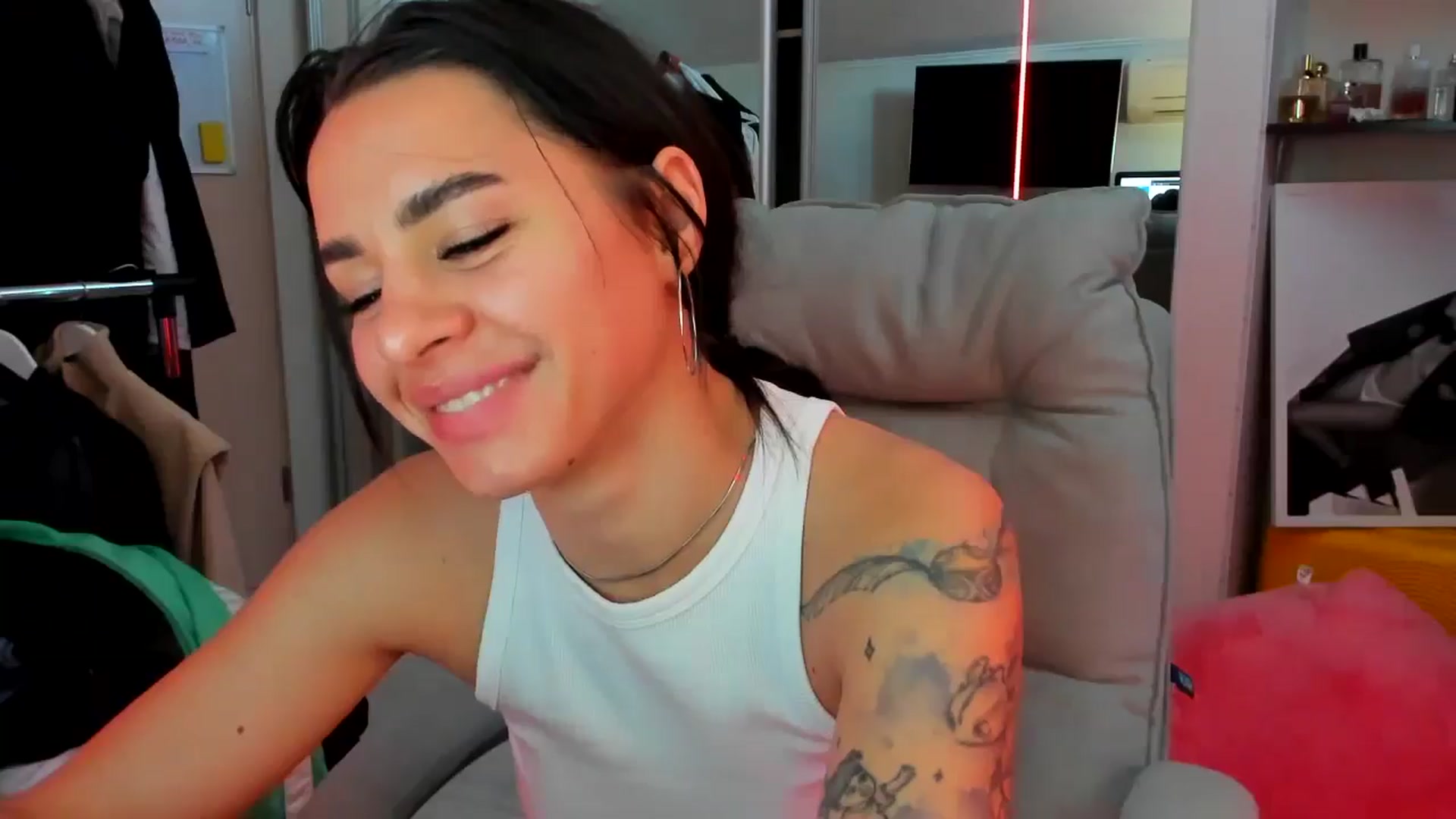 Gallery image thumbnail from BabaYaga___'s myfreecams stream on, 06/04/2025, 10:06 image 17 of 20
