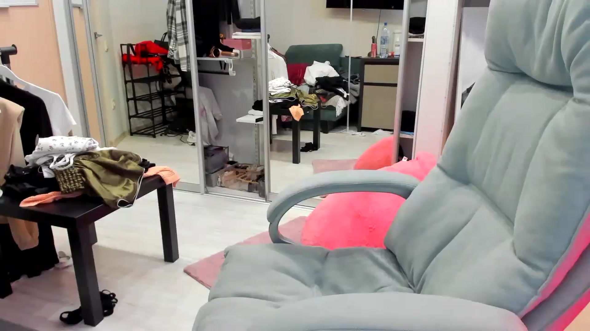 Gallery image thumbnail from BabaYaga___'s myfreecams stream on, 06/17/2025, 10:07 image 11 of 20