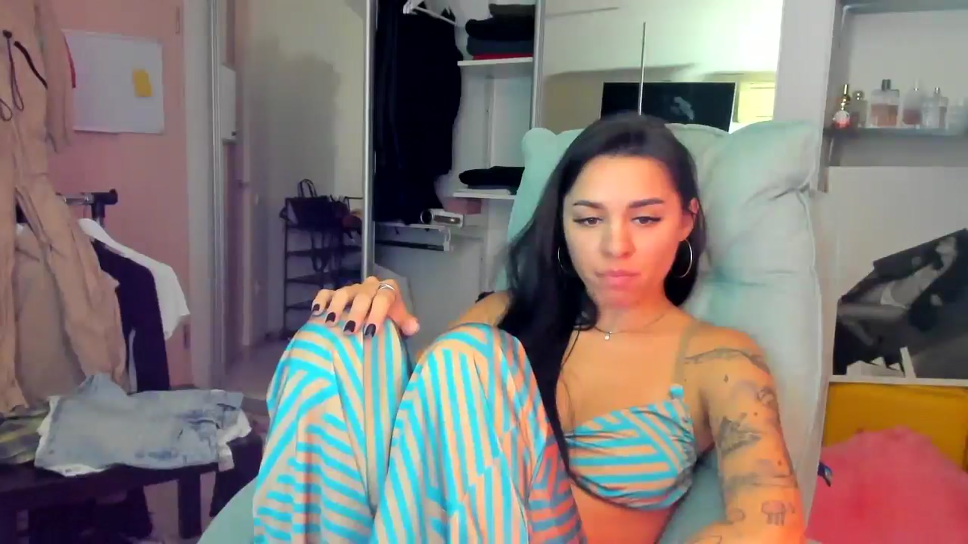 Gallery image thumbnail from BabaYaga___'s myfreecams stream on, 07/06/2025, 23:47 image 10 of 20