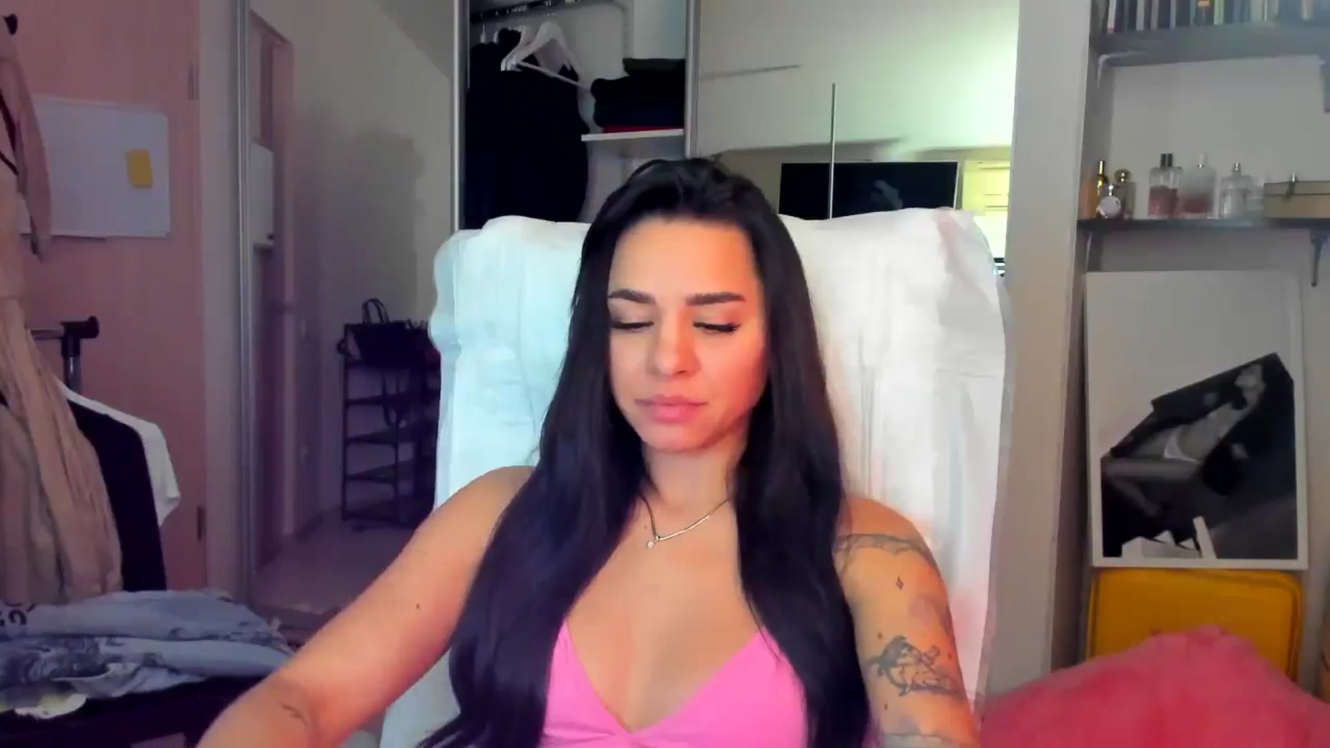 Gallery image thumbnail from BabaYaga___'s myfreecams stream on, 07/07/2025, 22:30 image 6 of 20