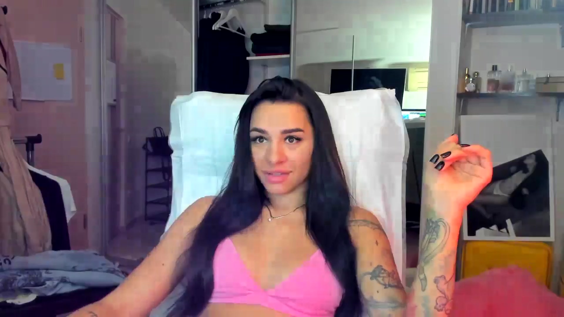 Gallery image thumbnail from BabaYaga___'s myfreecams stream on, 07/07/2025, 22:30 image 11 of 20