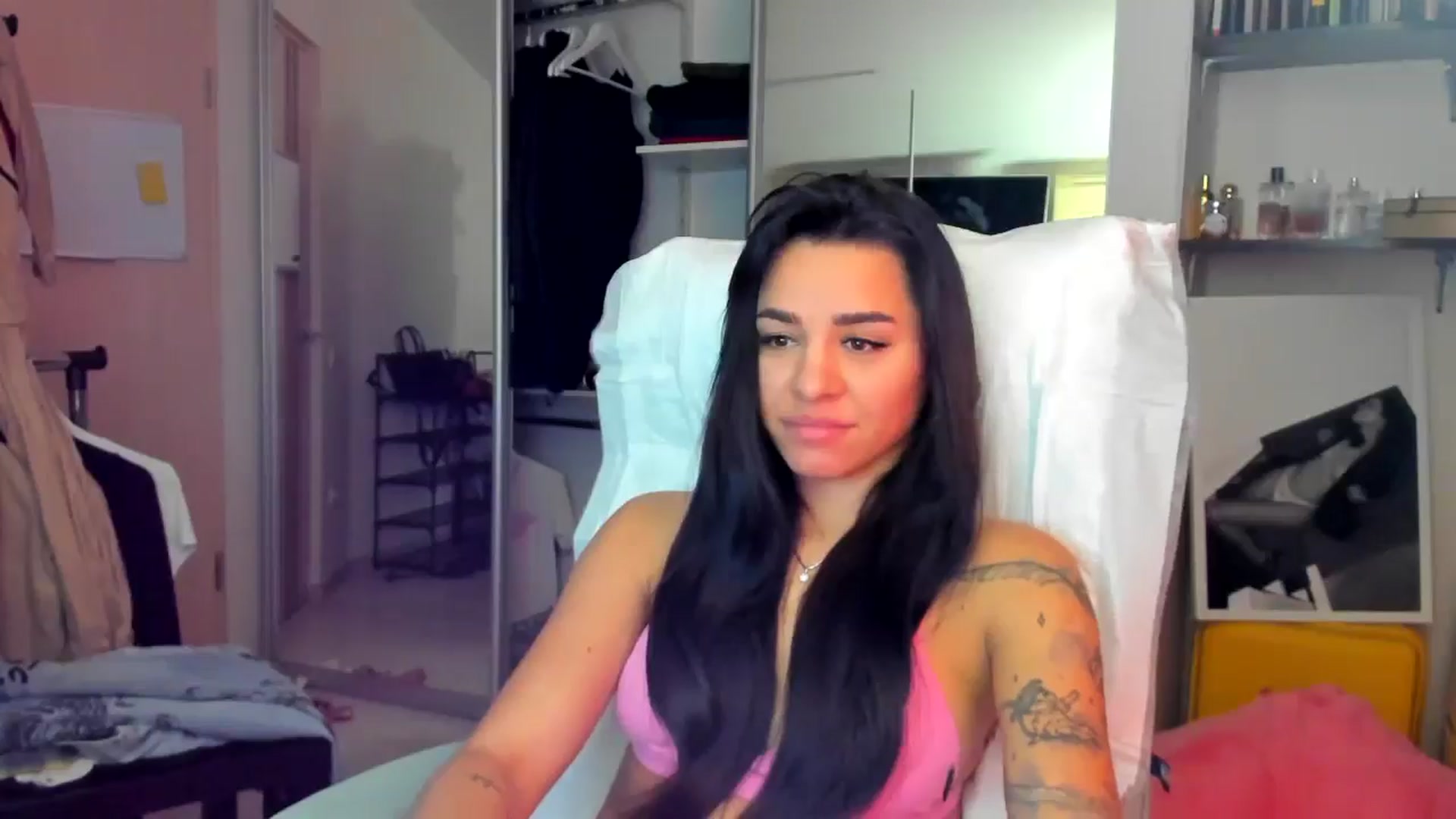 Gallery image thumbnail from BabaYaga___'s myfreecams stream on, 07/07/2025, 22:30 image 3 of 20