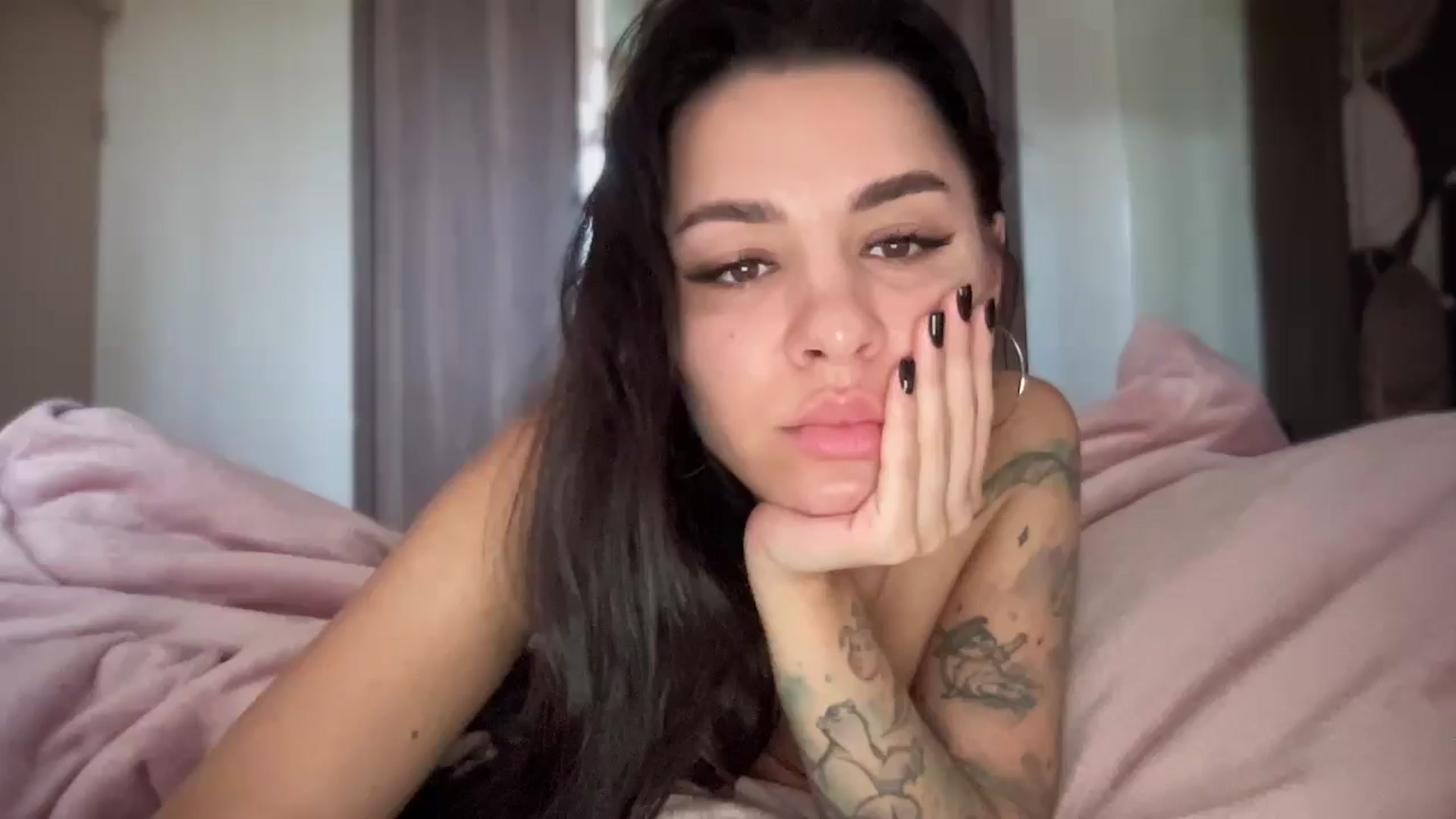 Gallery image thumbnail from BabaYaga___'s myfreecams stream on, 07/08/2025, 14:54 image 1 of 20