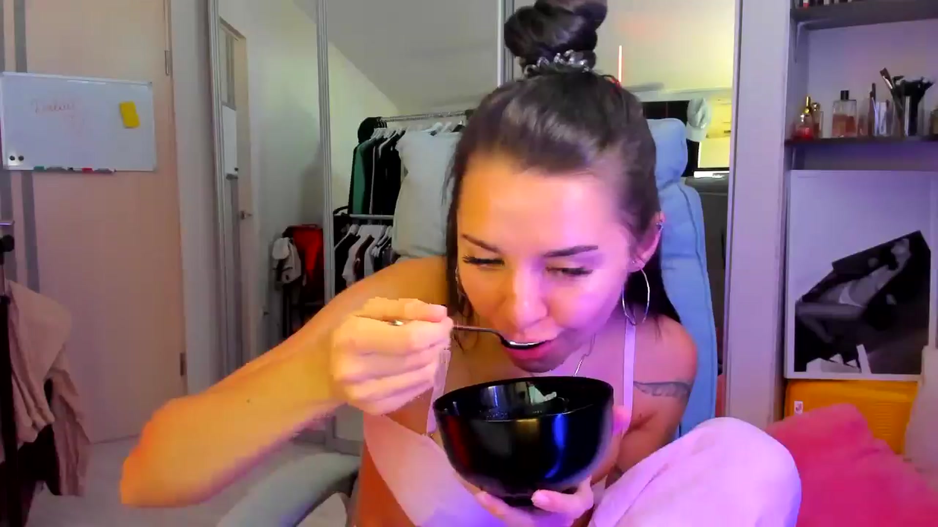 Gallery image thumbnail from BabaYaga___'s myfreecams stream on, 07/25/2025, 13:02 image 14 of 20