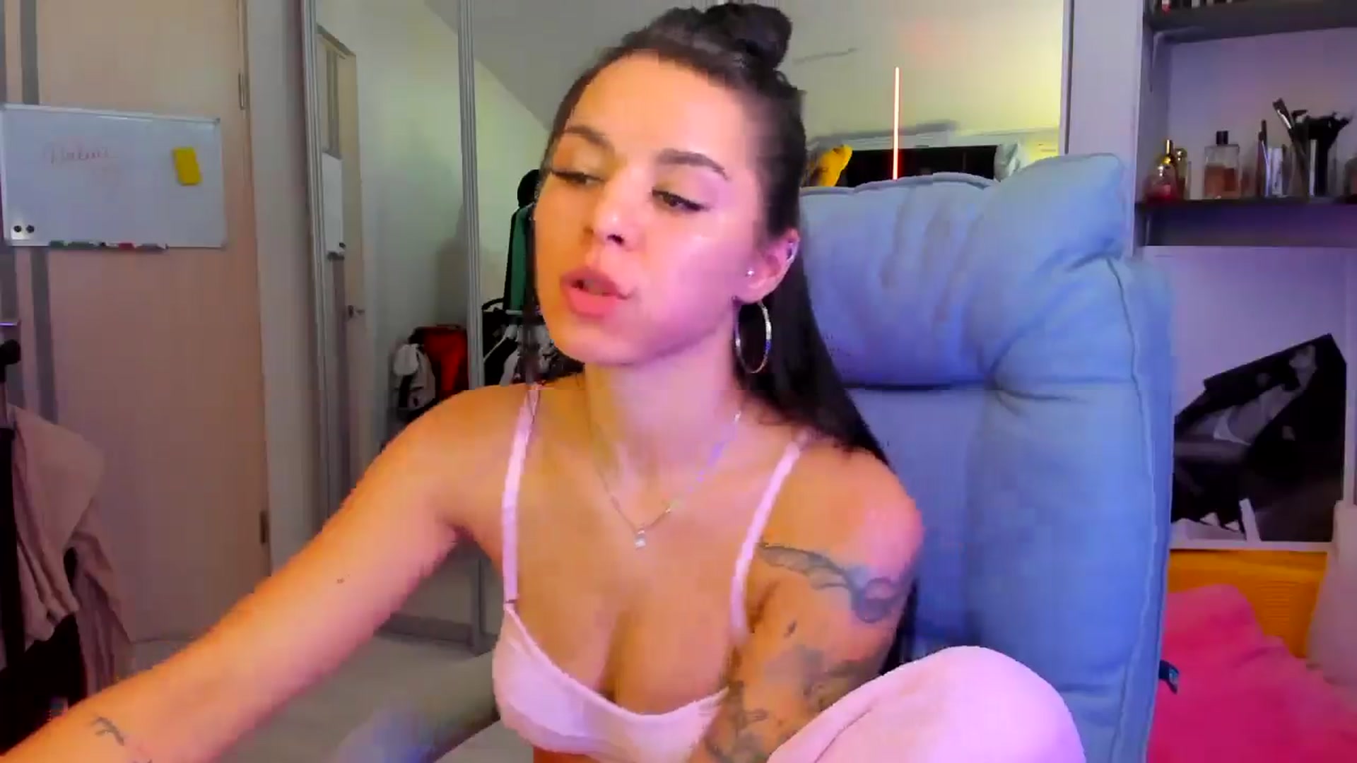 Gallery image thumbnail from BabaYaga___'s myfreecams stream on, 07/25/2025, 13:02 image 15 of 20