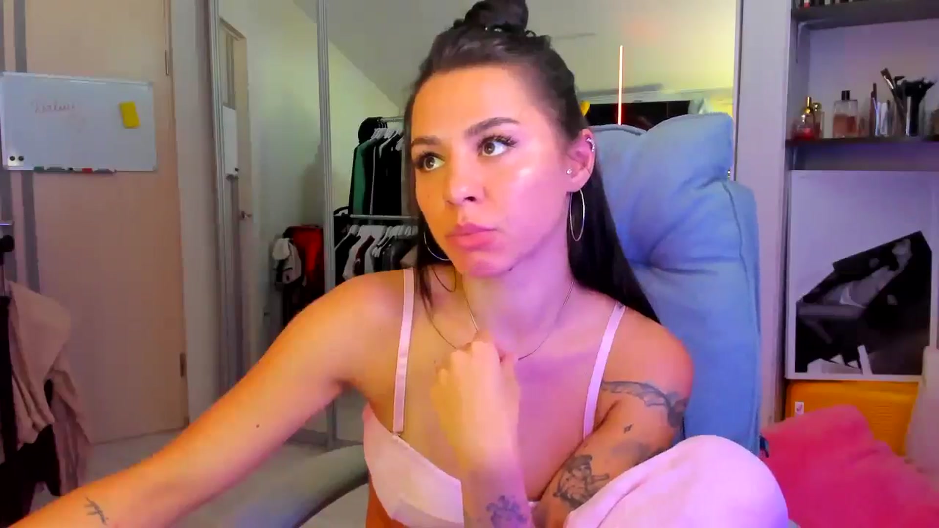 Gallery image thumbnail from BabaYaga___'s myfreecams stream on, 07/25/2025, 13:02 image 17 of 20