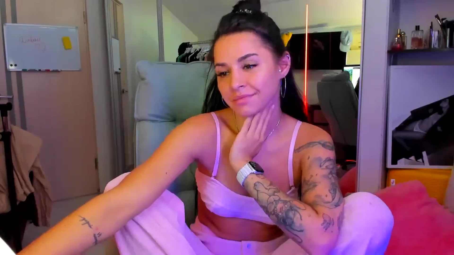 Gallery image thumbnail from BabaYaga___'s myfreecams stream on, 07/25/2025, 14:11 image 8 of 20