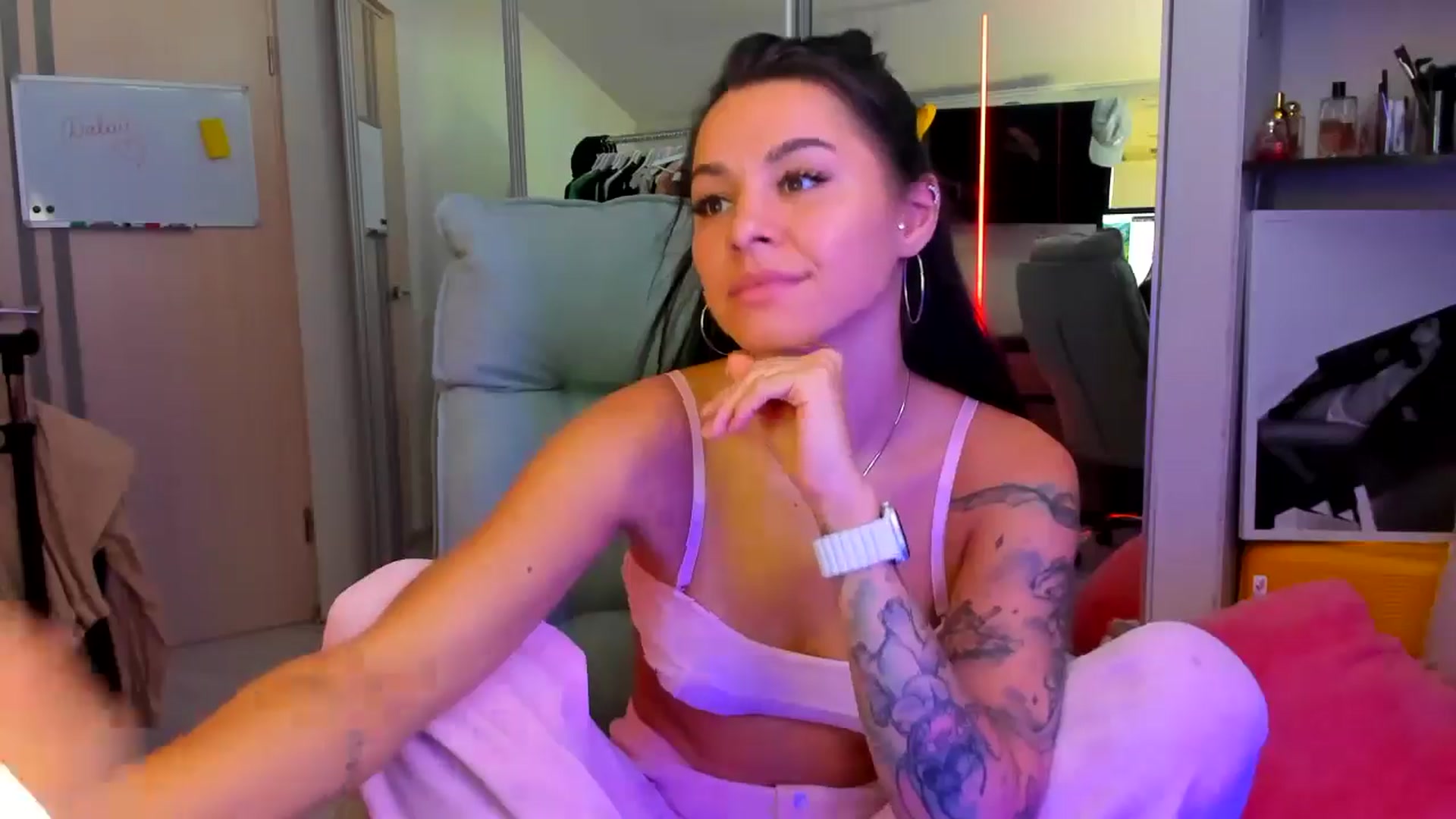 Gallery image thumbnail from BabaYaga___'s myfreecams stream on, 07/25/2025, 14:11 image 10 of 20