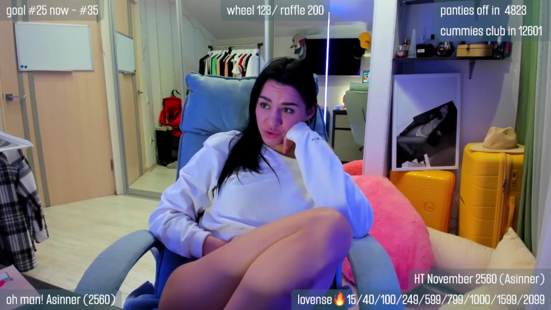Gallery image thumbnail from BabaYaga___'s myfreecams stream on, 11/01/2025, 13:13 image 12 of 20