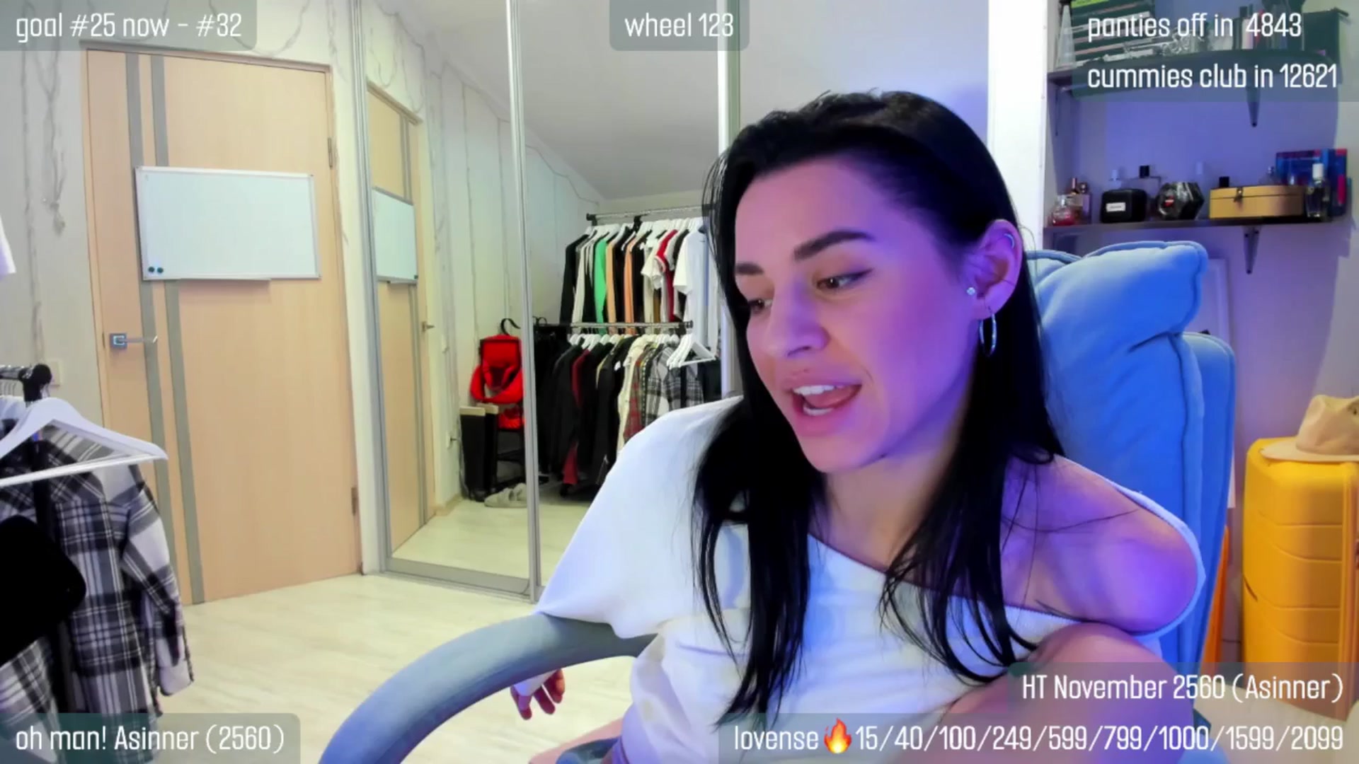 Gallery image thumbnail from BabaYaga___'s myfreecams stream on, 11/01/2025, 13:13 image 7 of 20
