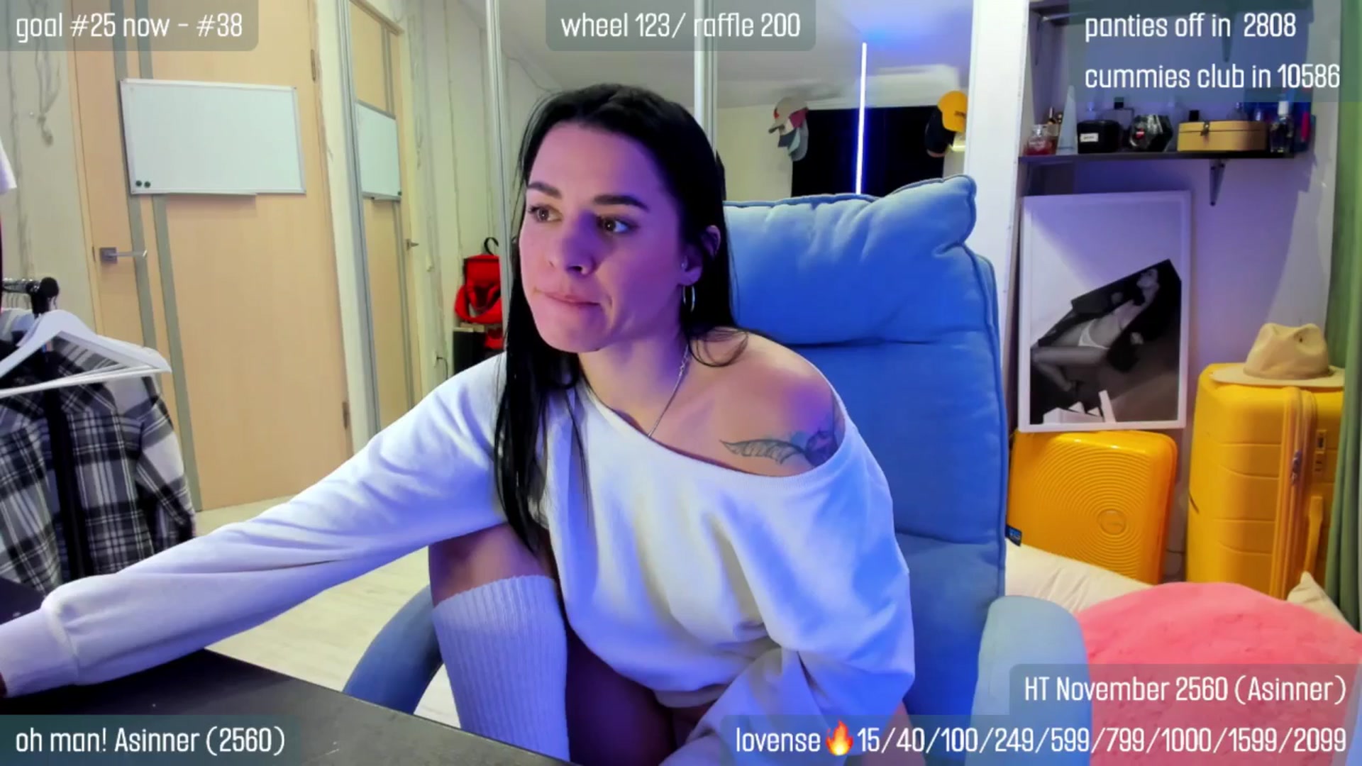 Gallery image thumbnail from BabaYaga___'s myfreecams stream on, 11/01/2025, 14:58 image 8 of 20