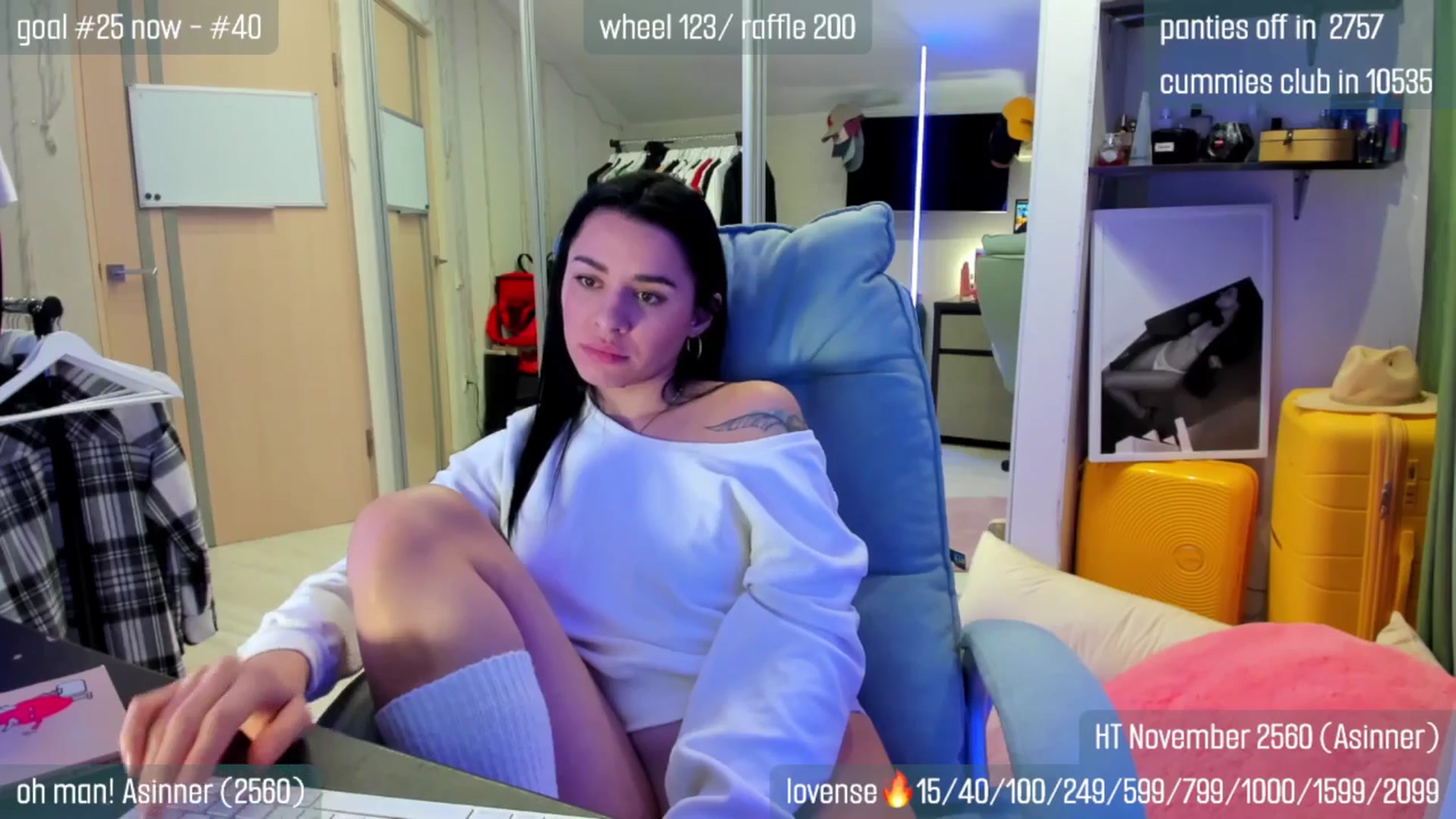 Gallery image thumbnail from BabaYaga___'s myfreecams stream on, 11/01/2025, 14:58 image 11 of 20