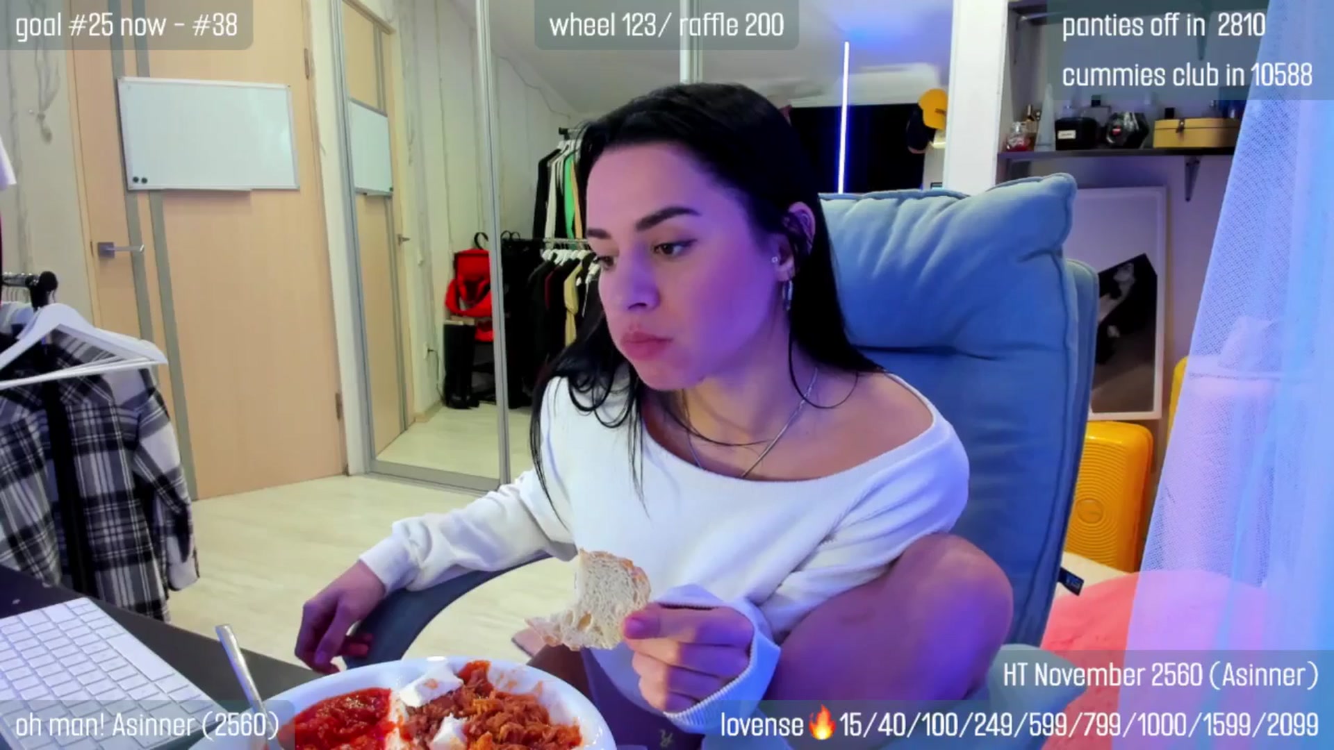 Gallery image thumbnail from BabaYaga___'s myfreecams stream on, 11/01/2025, 14:58 image 5 of 20