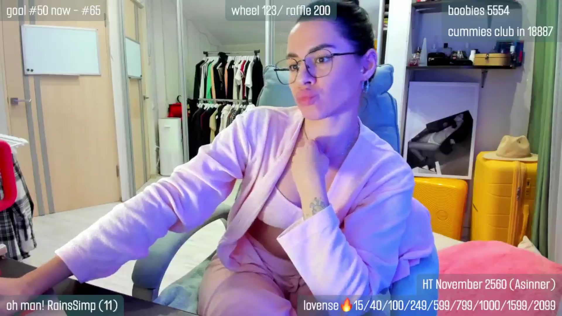 Gallery image thumbnail from BabaYaga___'s myfreecams stream on, 11/02/2025, 17:28 image 17 of 20