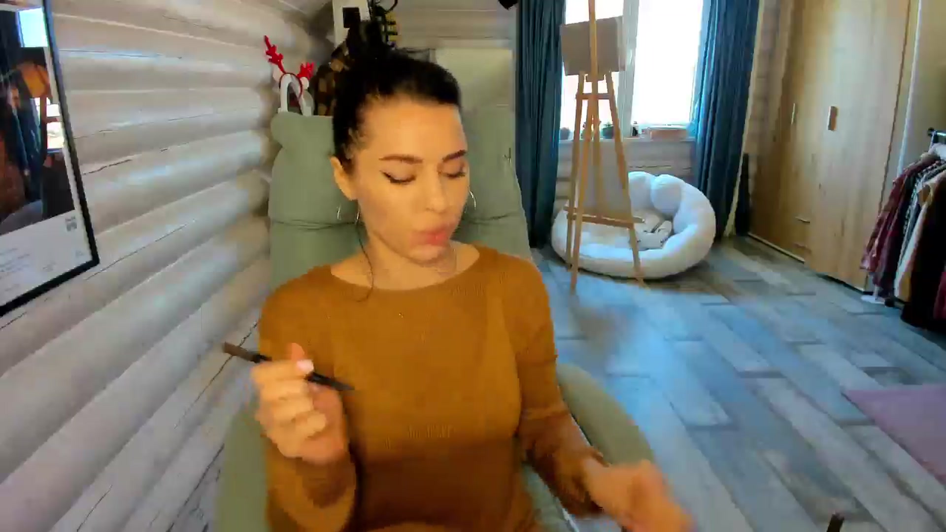 Gallery image thumbnail from BabaYaga___'s myfreecams stream on, 04/27/2026, 12:43 image 7 of 20