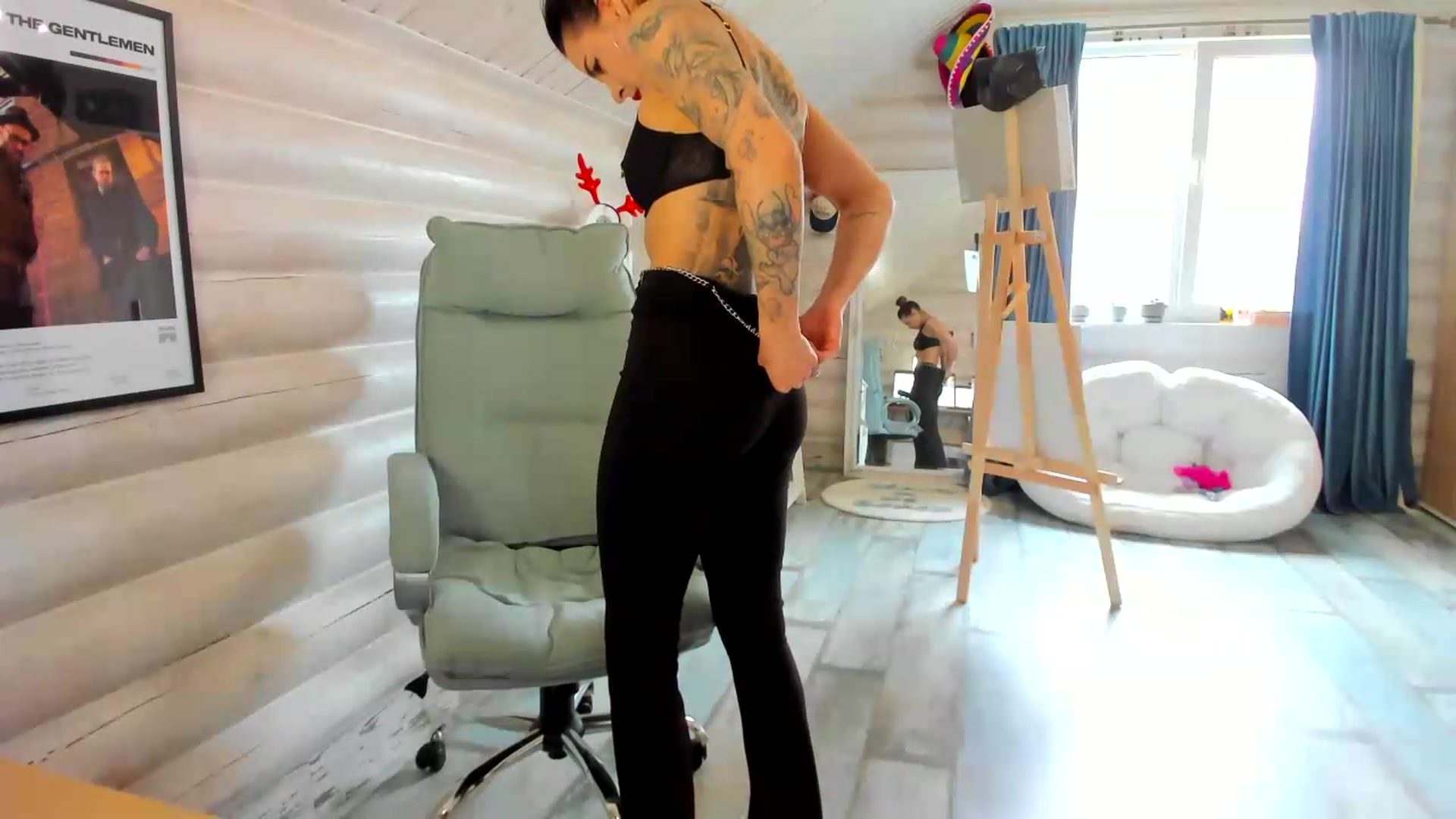 Gallery image thumbnail from BabaYaga___'s myfreecams stream on, 06/03/2026, 12:38 image 16 of 20
