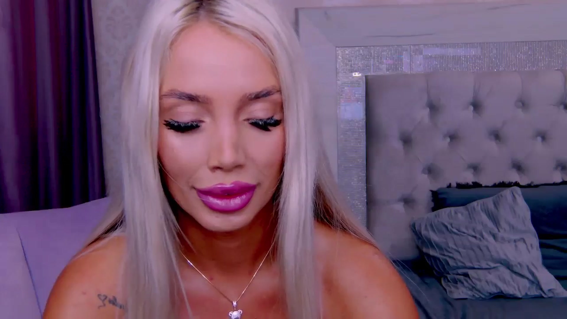Gallery image thumbnail from BabbieBia's myfreecams stream on, 08/20/2024, 09:46 image 10 of 20