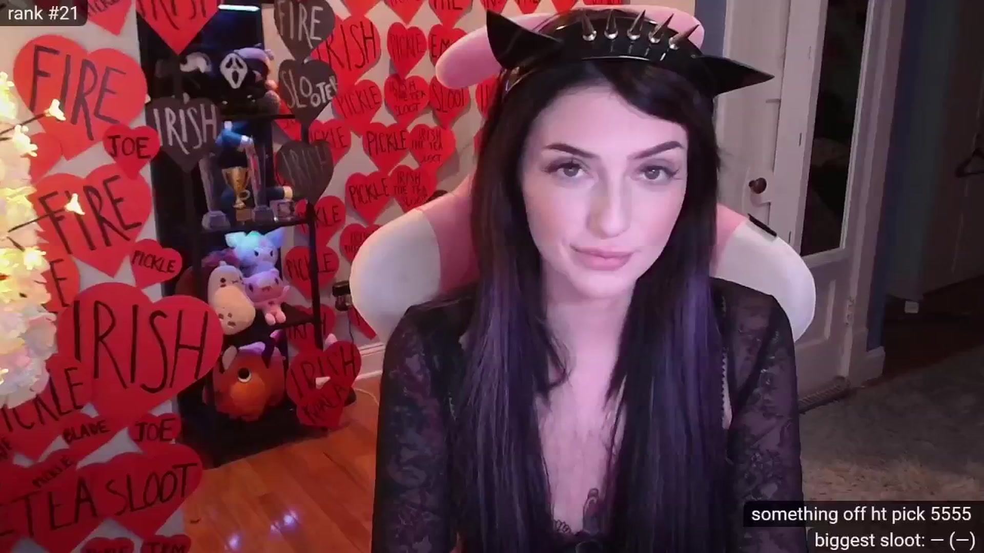 Gallery image thumbnail from BabeAriel's myfreecams stream on, 05/31/2024, 01:38 image 1 of 20