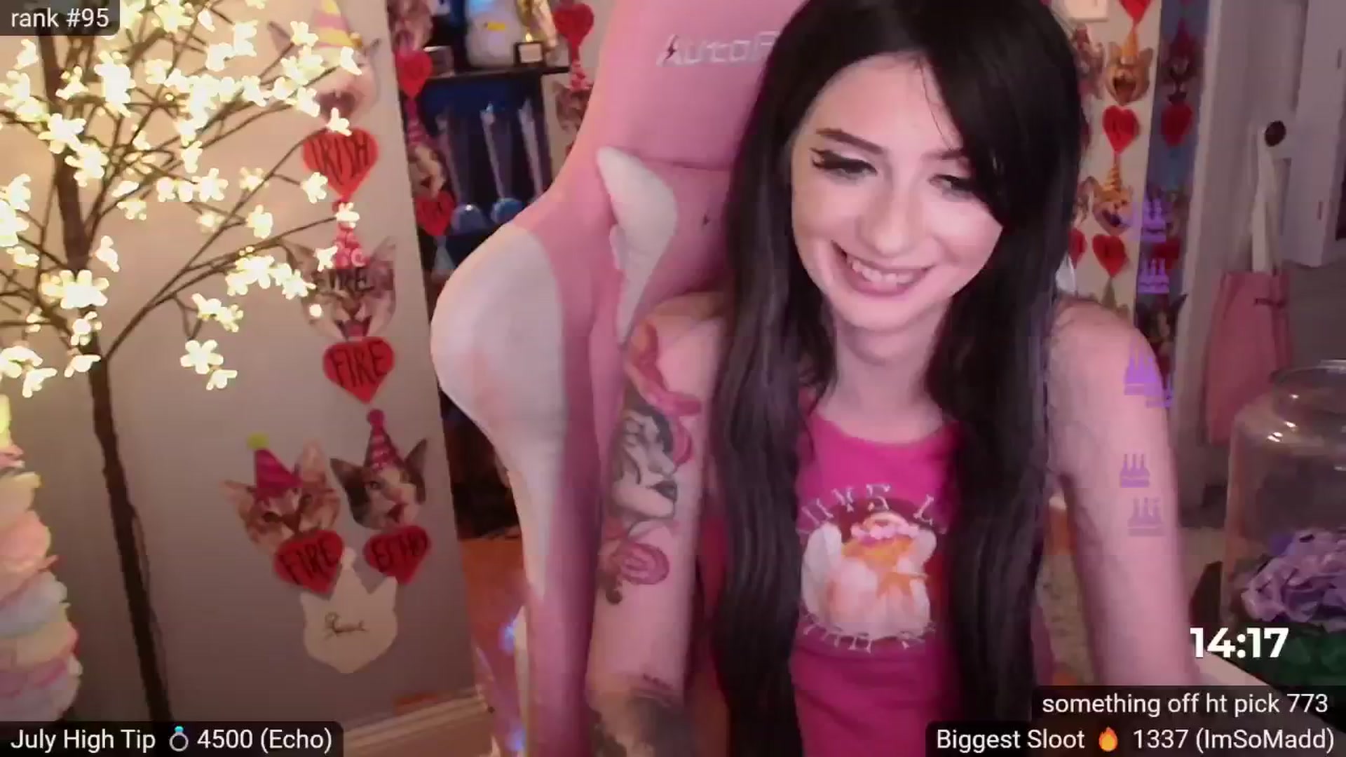 Gallery image thumbnail from BabeAriel's myfreecams stream on, 07/17/2024, 02:27 image 2 of 20