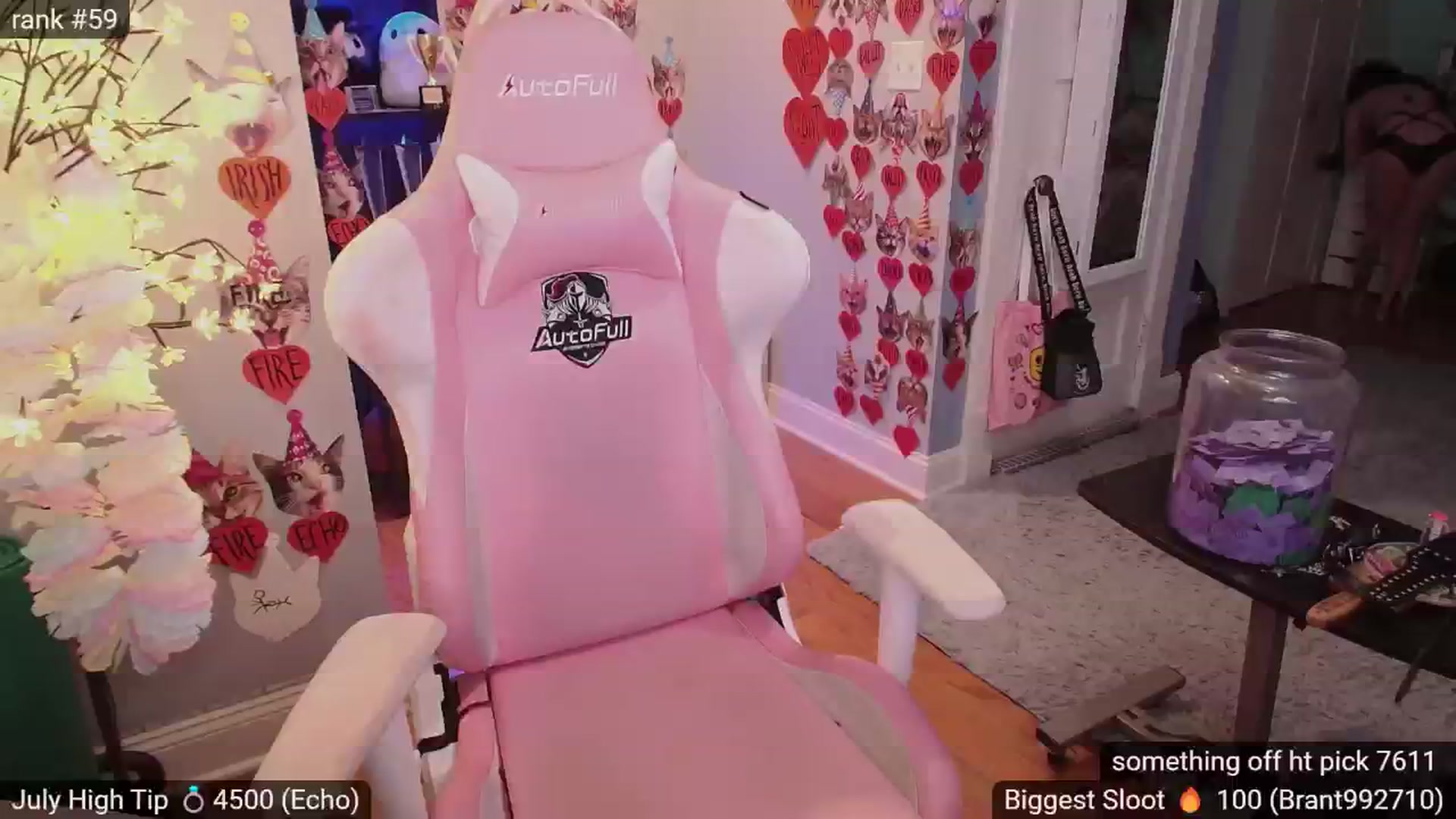 Gallery image thumbnail from BabeAriel's myfreecams stream on, 07/19/2024, 24:15 image 16 of 20