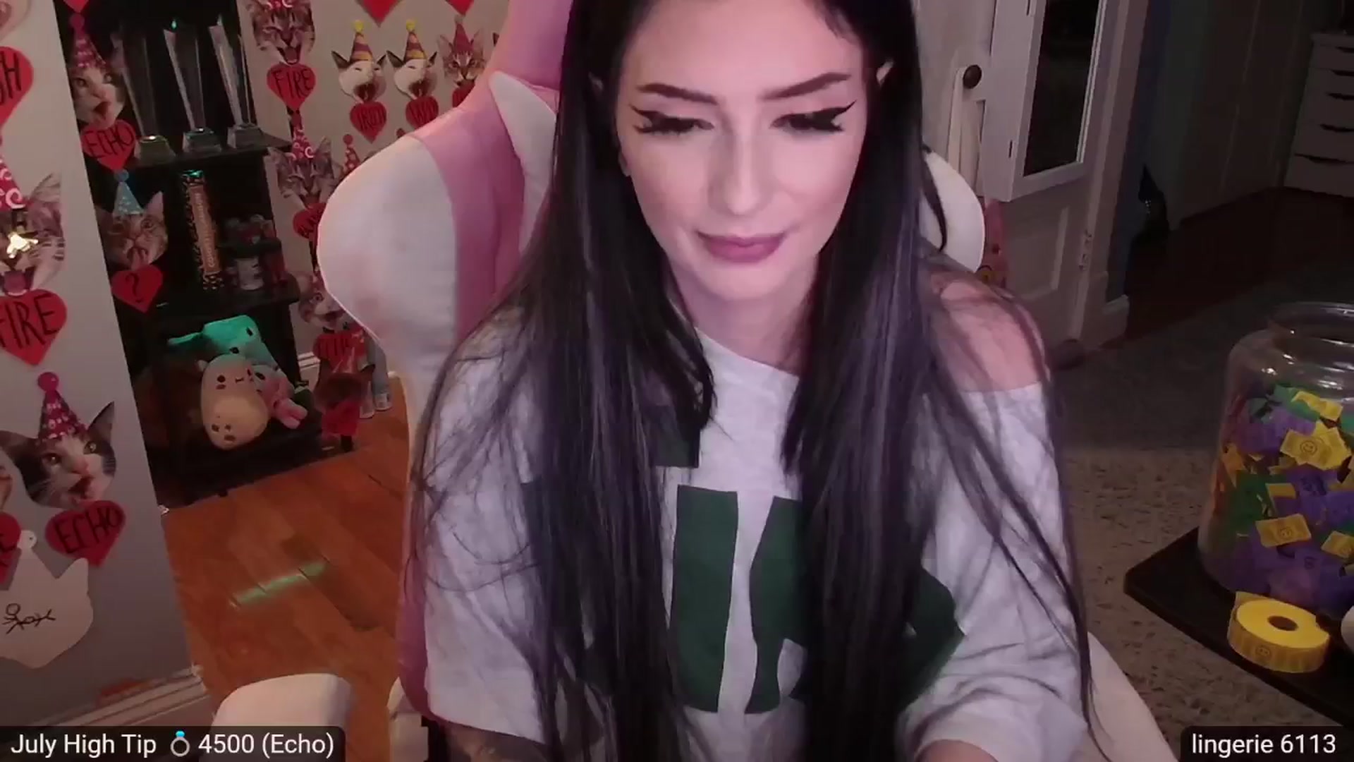 Gallery image thumbnail from BabeAriel's myfreecams stream on, 07/28/2024, 01:13 image 19 of 20