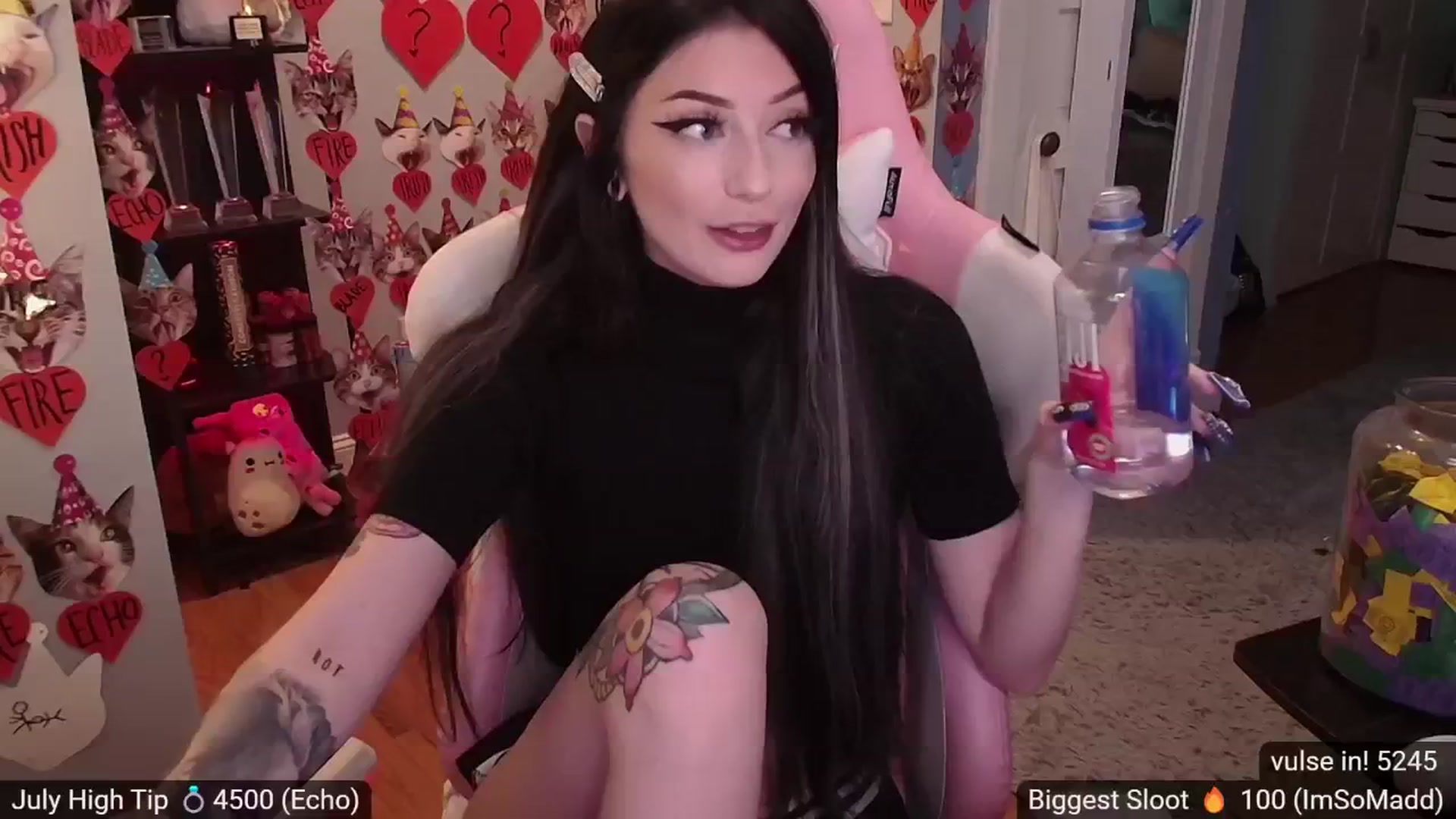 Gallery image thumbnail from BabeAriel's myfreecams stream on, 07/29/2024, 21:34 image 17 of 20