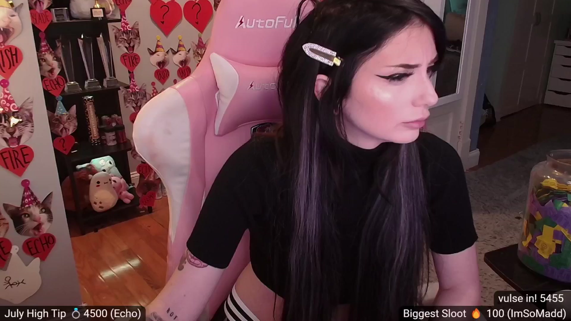 Gallery image thumbnail from BabeAriel's myfreecams stream on, 07/29/2024, 21:34 image 4 of 20