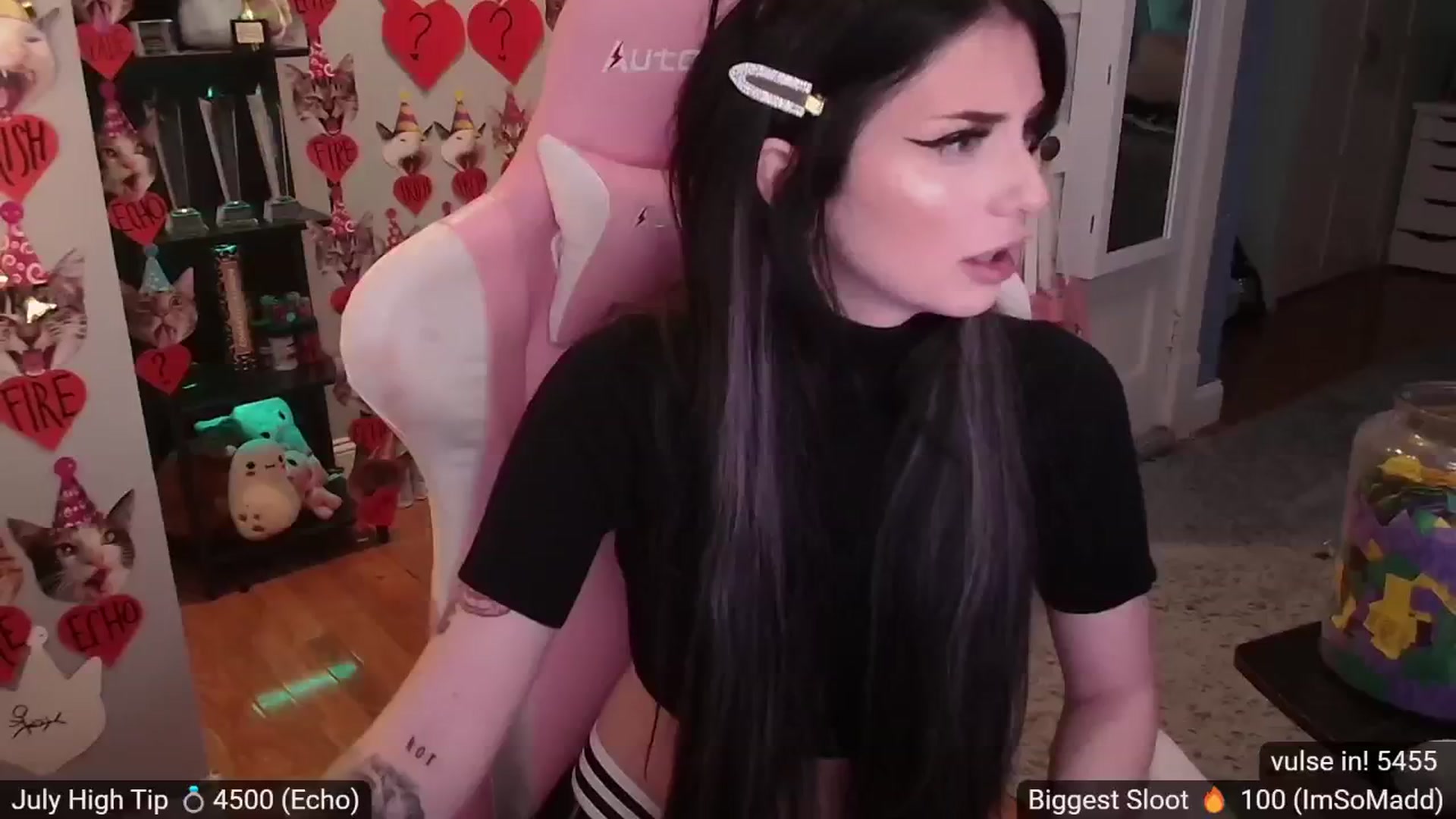Gallery image thumbnail from BabeAriel's myfreecams stream on, 07/29/2024, 21:34 image 5 of 20