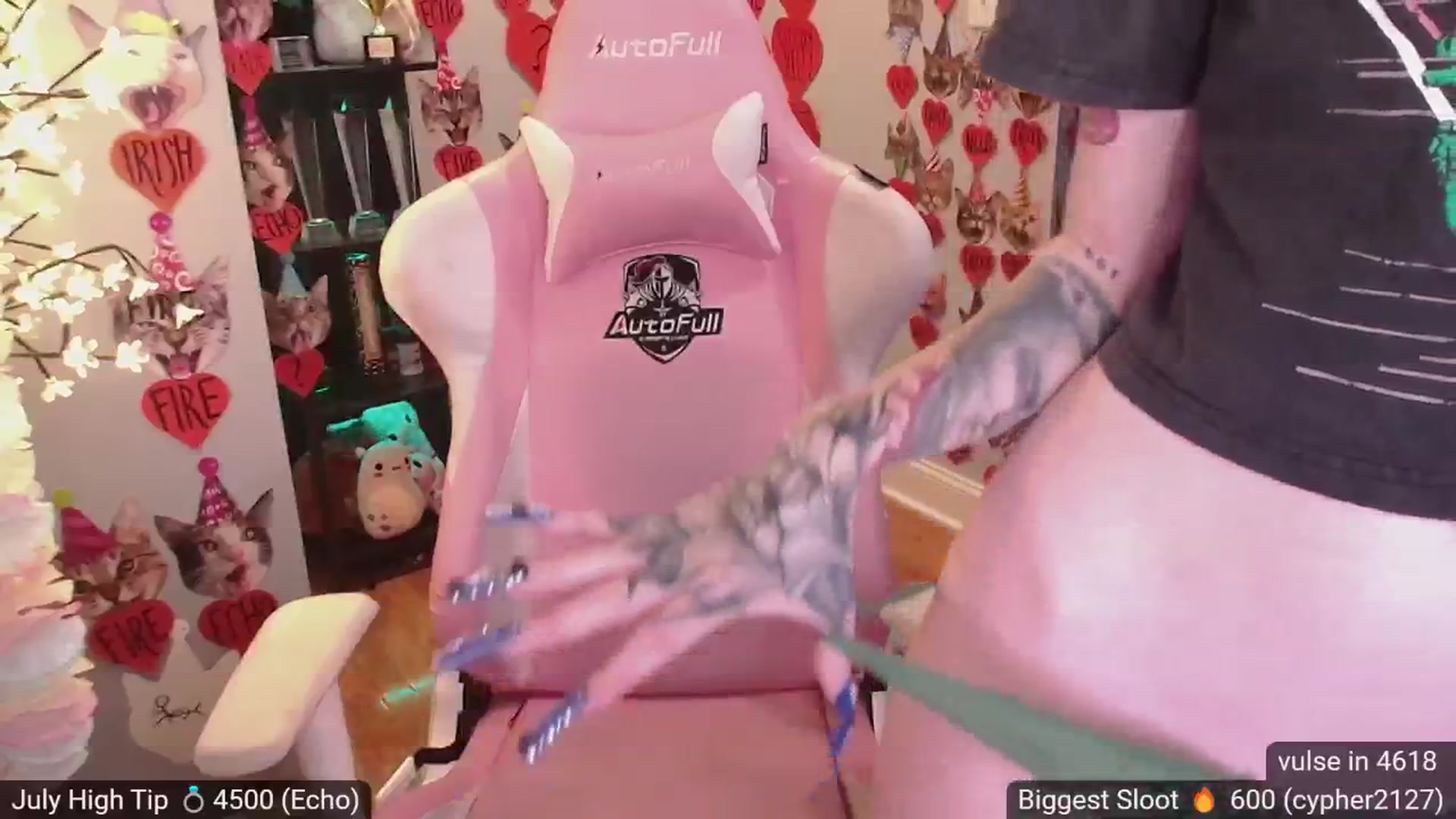 Gallery image thumbnail from BabeAriel's myfreecams stream on, 08/01/2024, 02:27 image 6 of 20